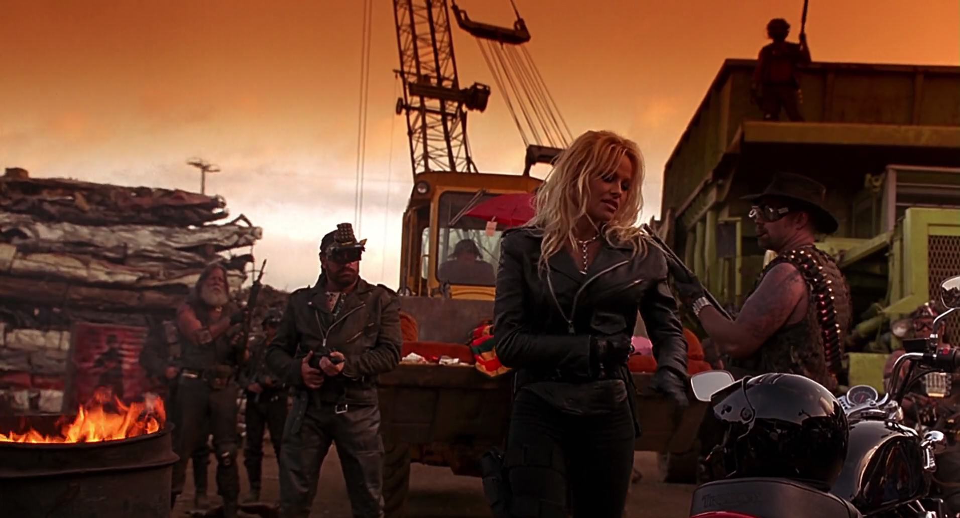 Barb Wire (1996) HD screenshot 8201