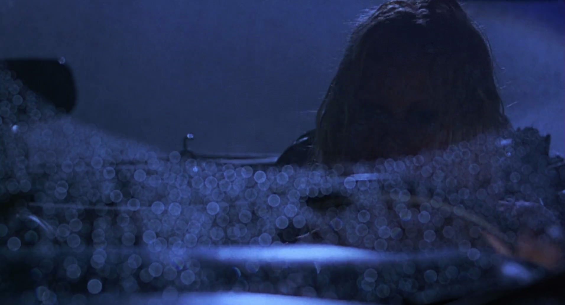 Barb Wire (1996) HD screenshot 821