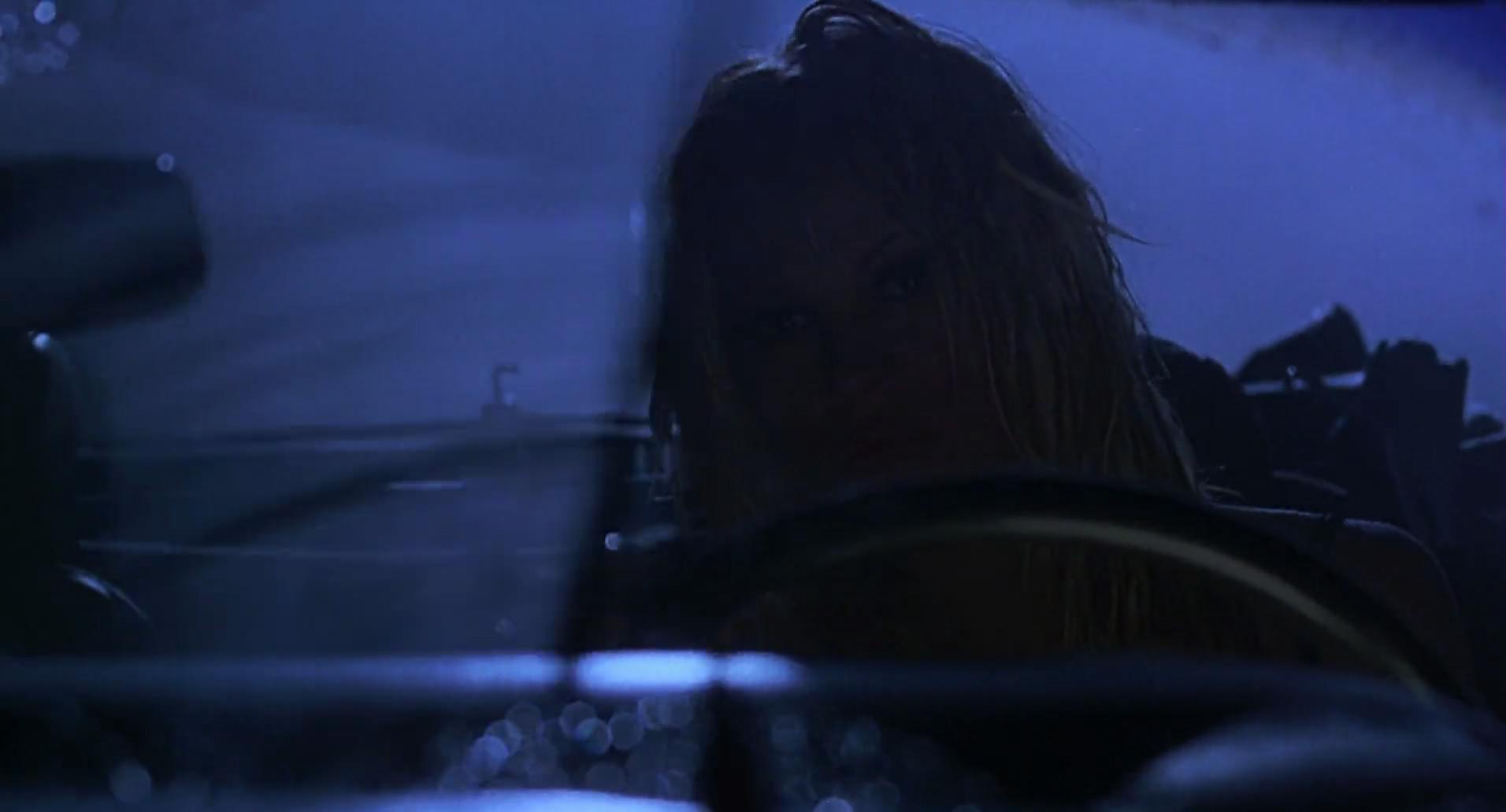 Barb Wire (1996) HD screenshot 827