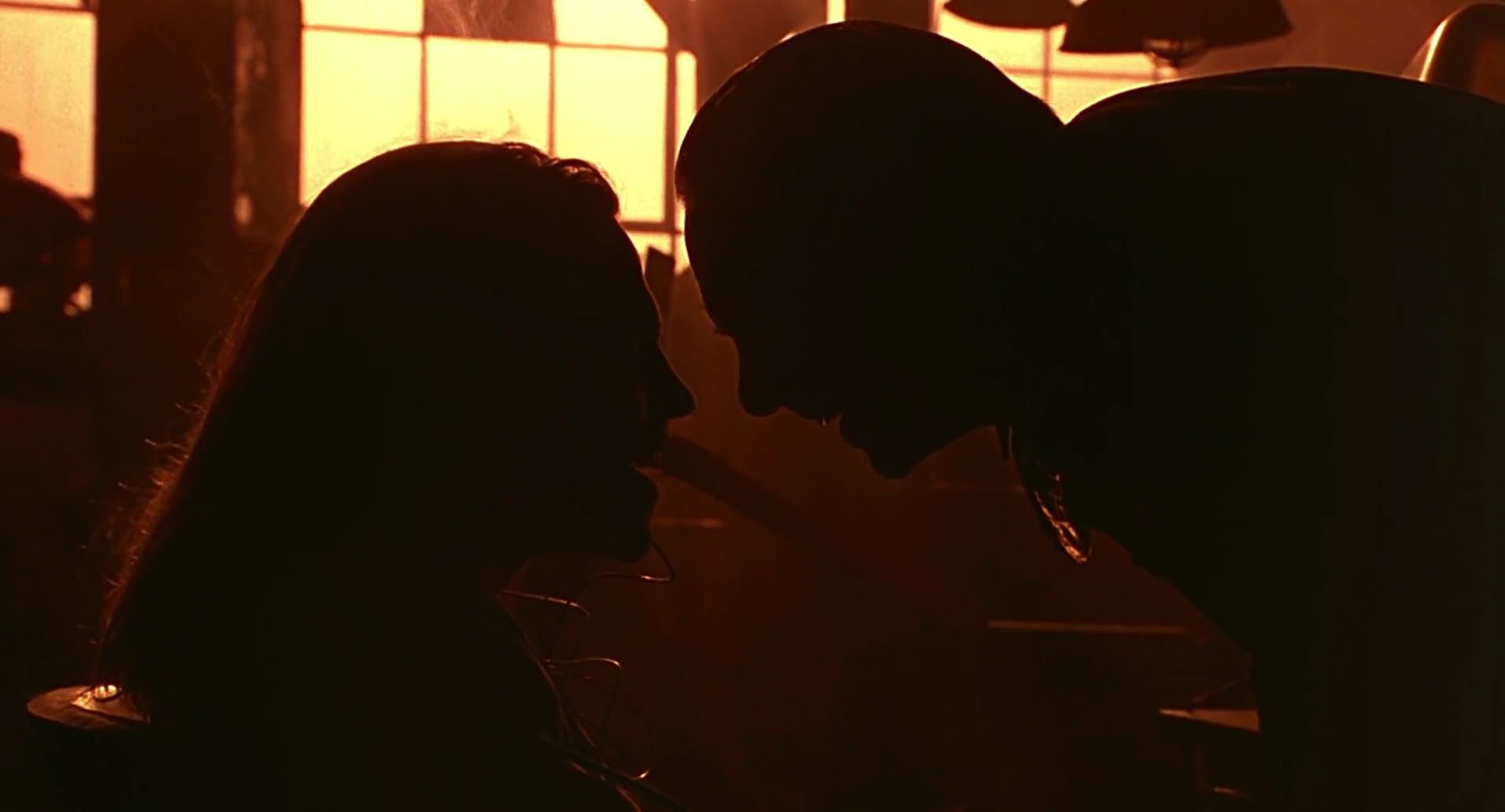 Barb Wire (1996) HD screenshot 8333