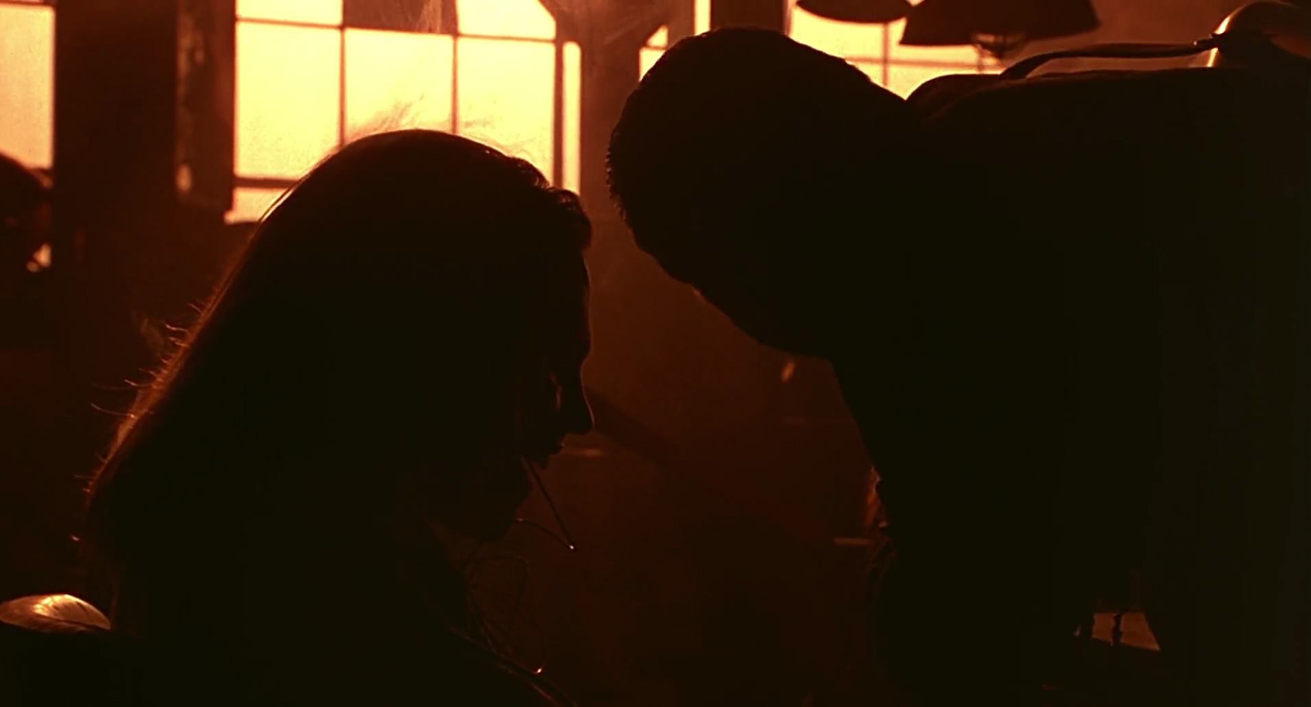 Barb Wire (1996) HD screenshot 8345