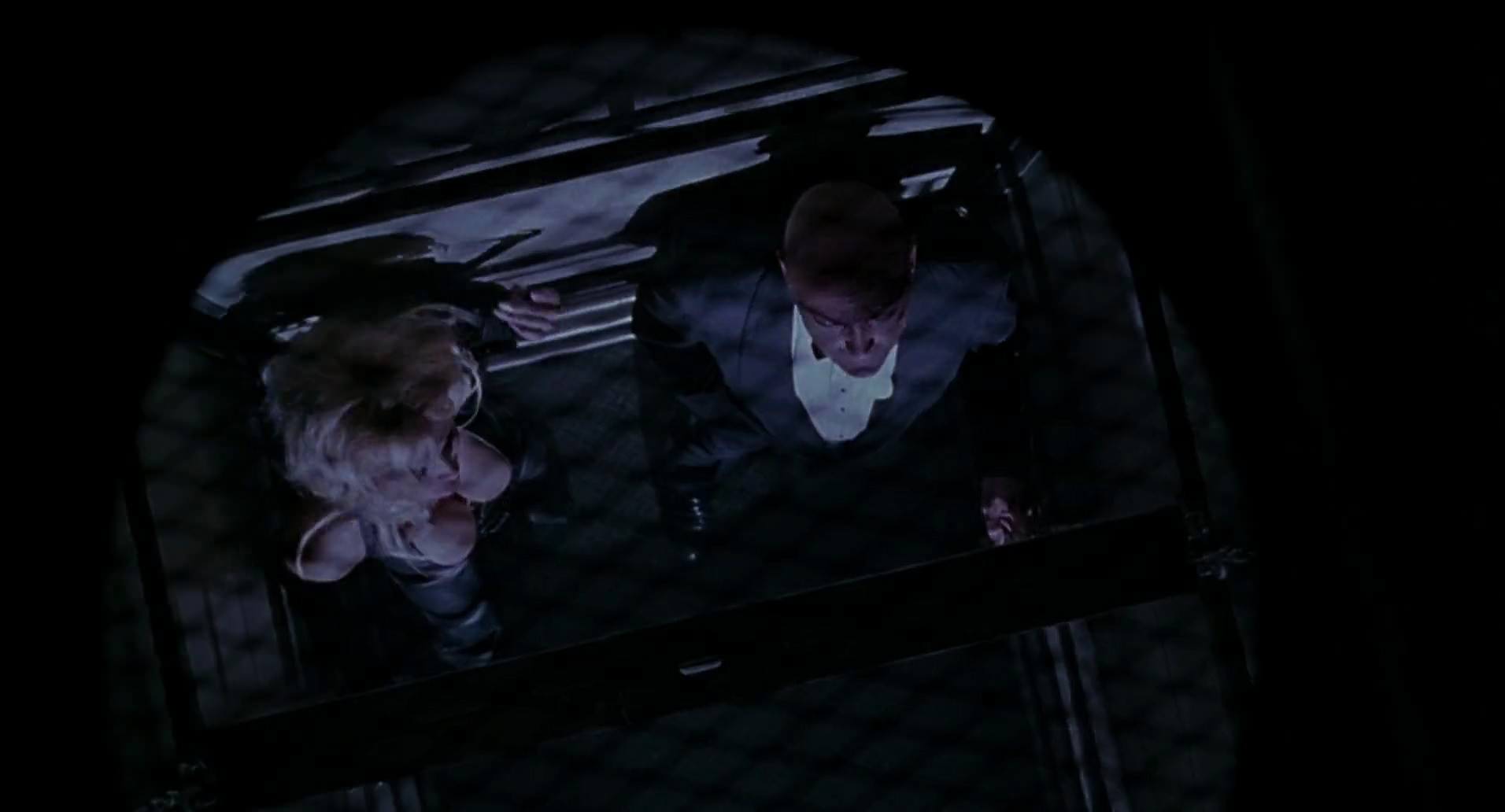 Barb Wire (1996) HD screenshot 8447