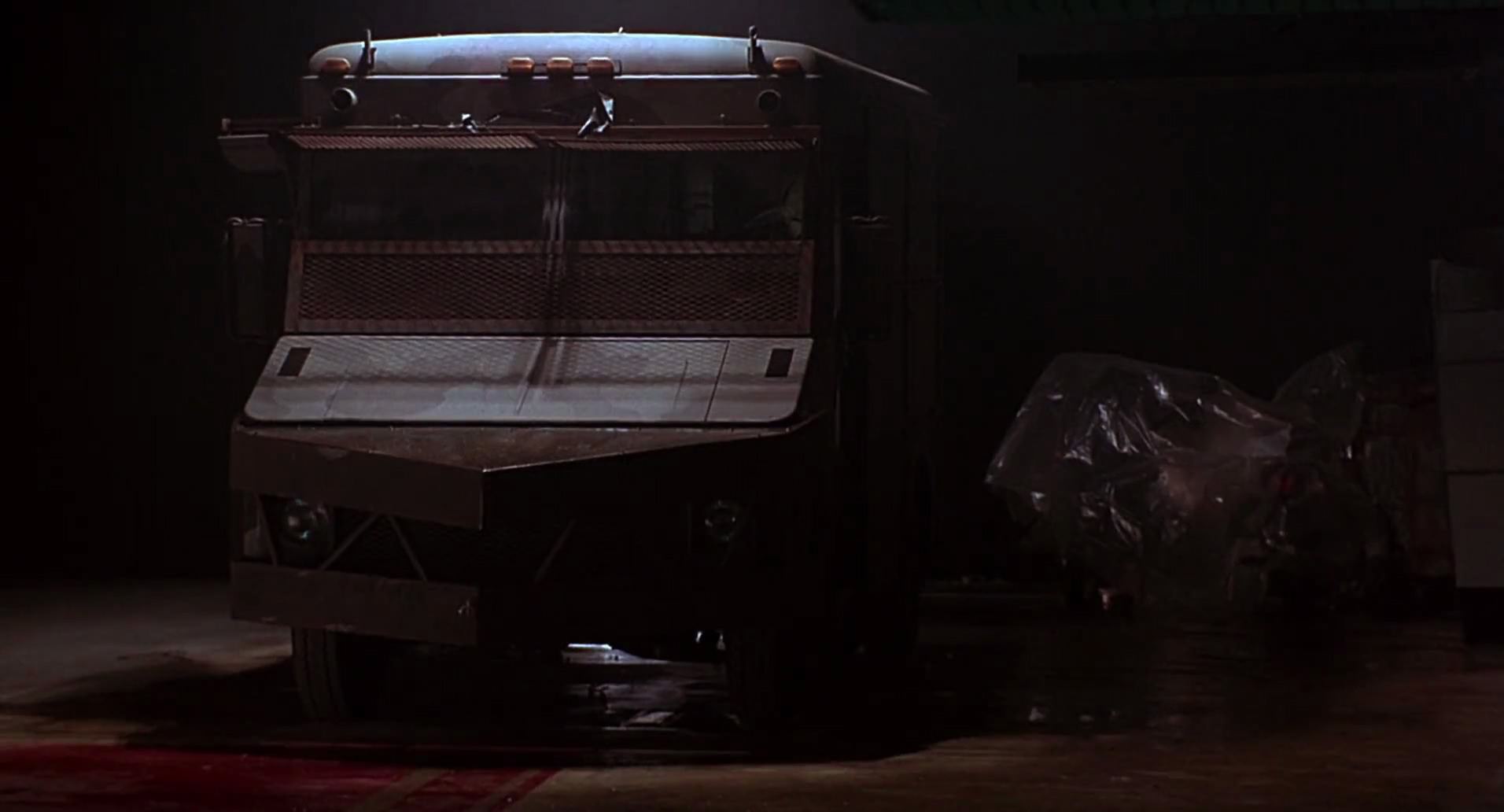 Barb Wire (1996) screencap 8502