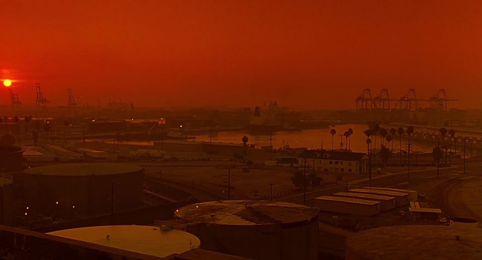 Barb Wire (1996) screencap 852