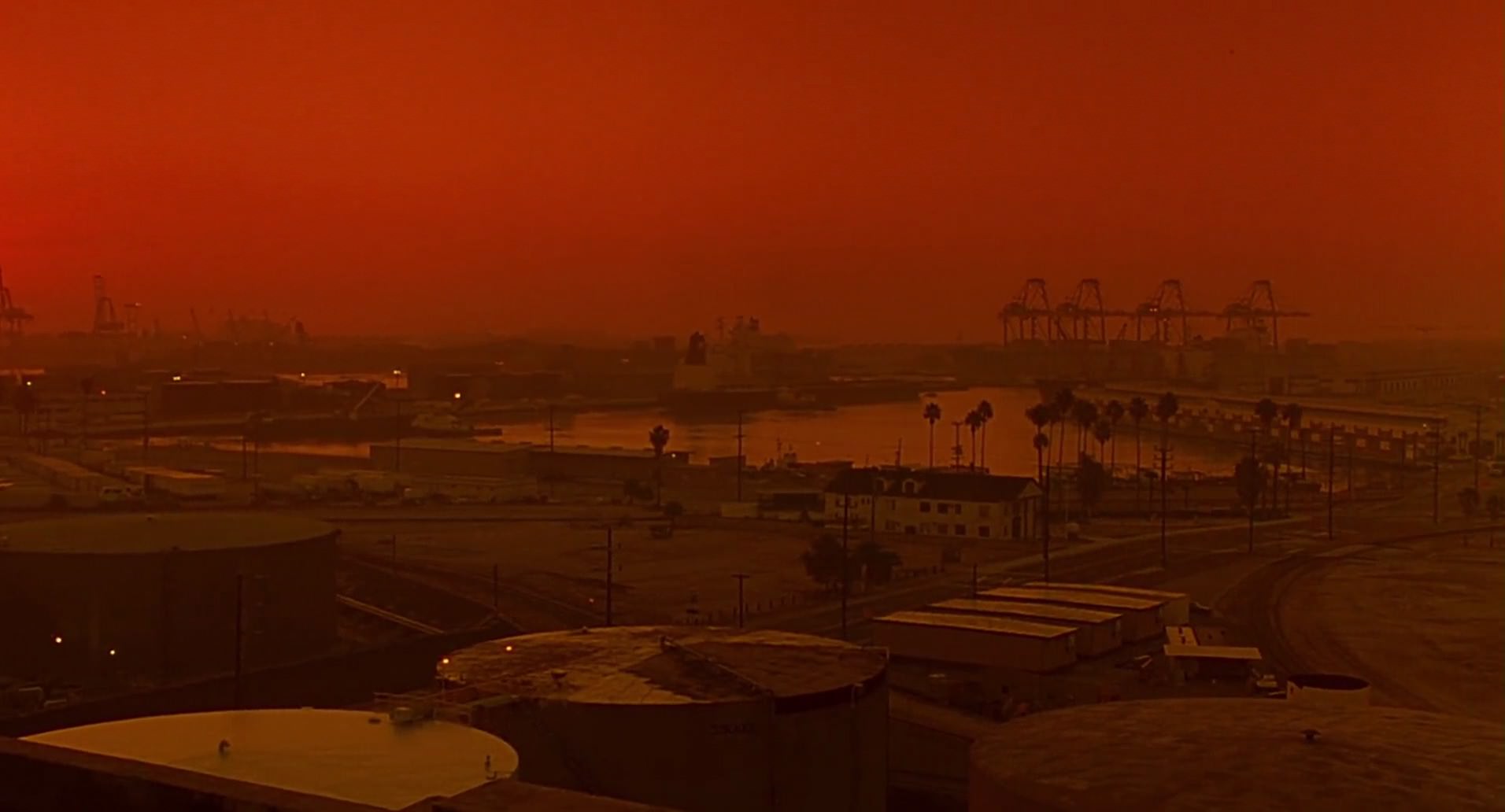 Barb Wire (1996) screencap 855