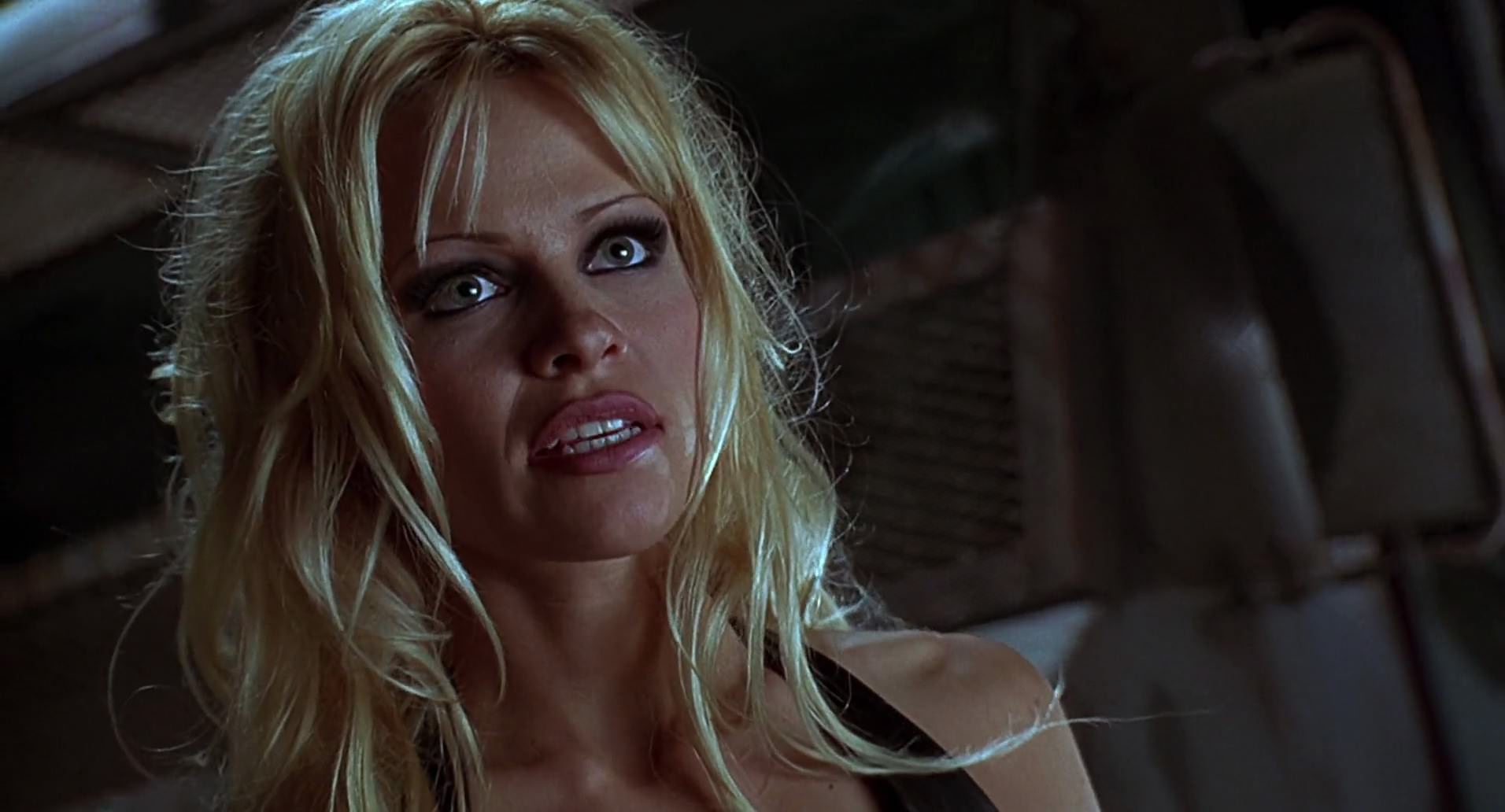 Barb Wire (1996) HD screenshot 8564