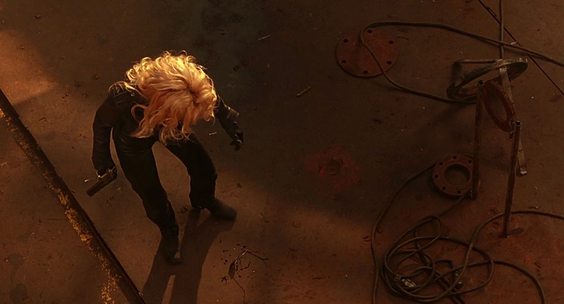 Barb Wire (1996) HD screenshot 8615