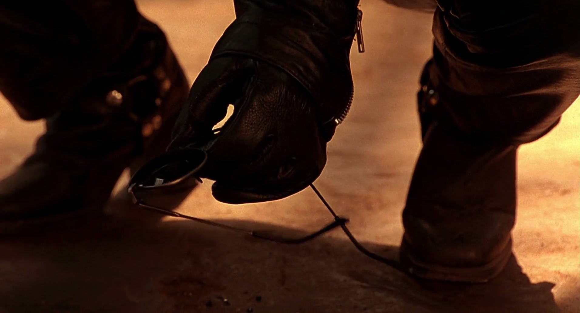 Barb Wire (1996) movie still 8620
