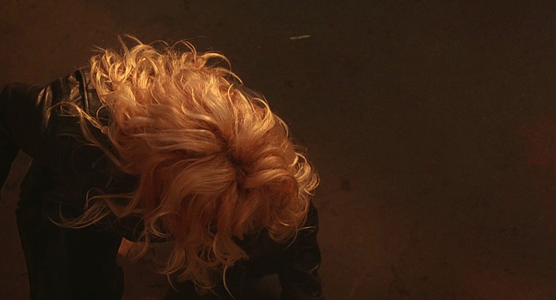 Barb Wire (1996) HD screenshot 8621