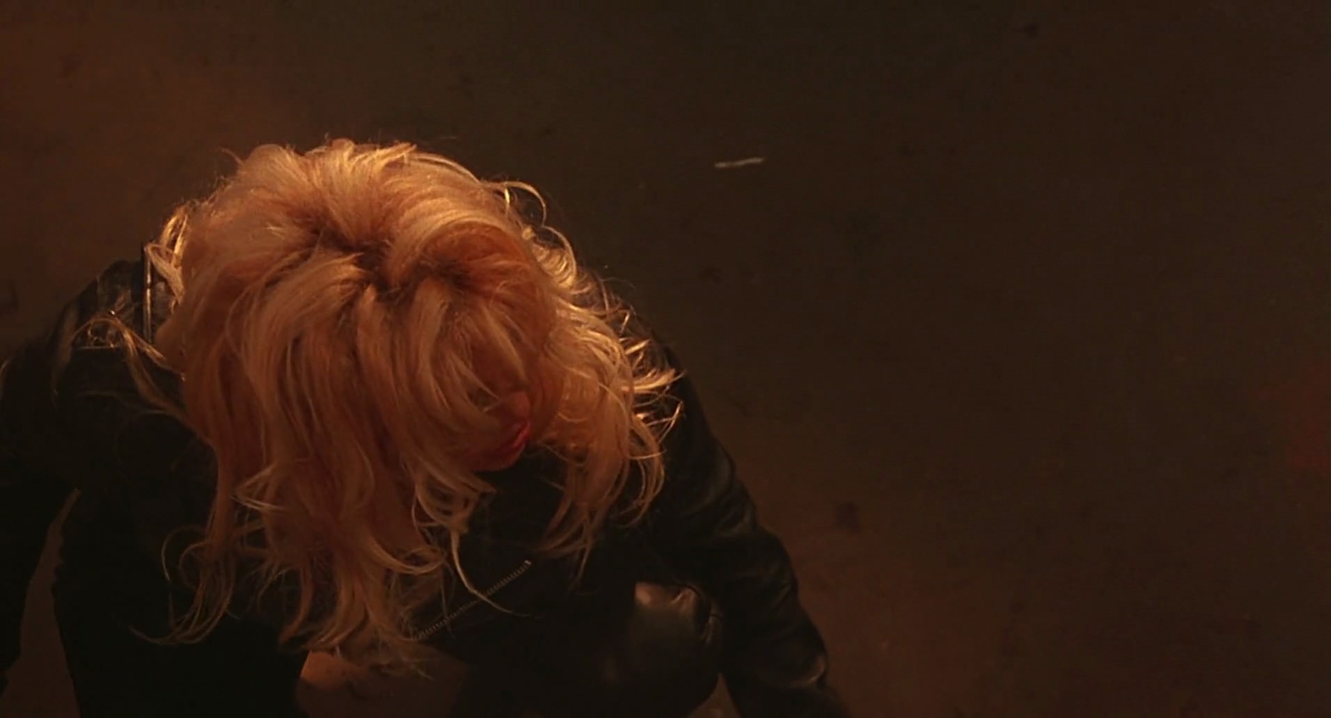 Barb Wire (1996) HD screenshot 8624