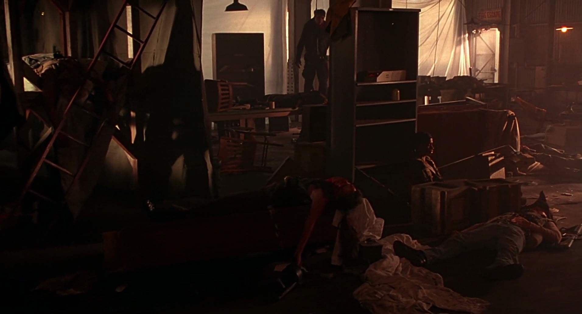 Barb Wire (1996) screencap 8670