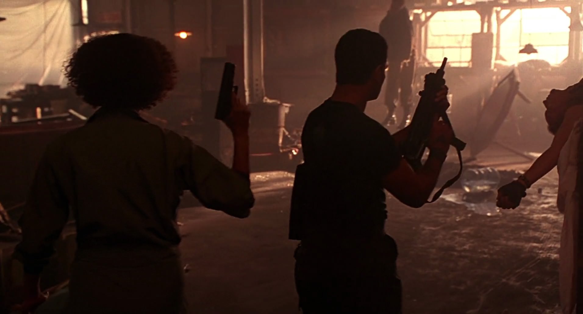 Barb Wire (1996) HD screenshot 8681