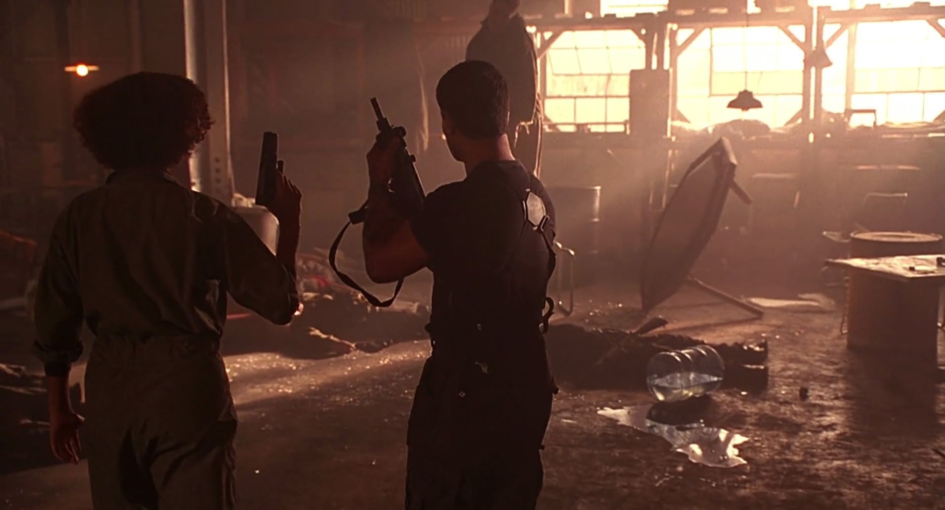Barb Wire (1996) screencap 8691