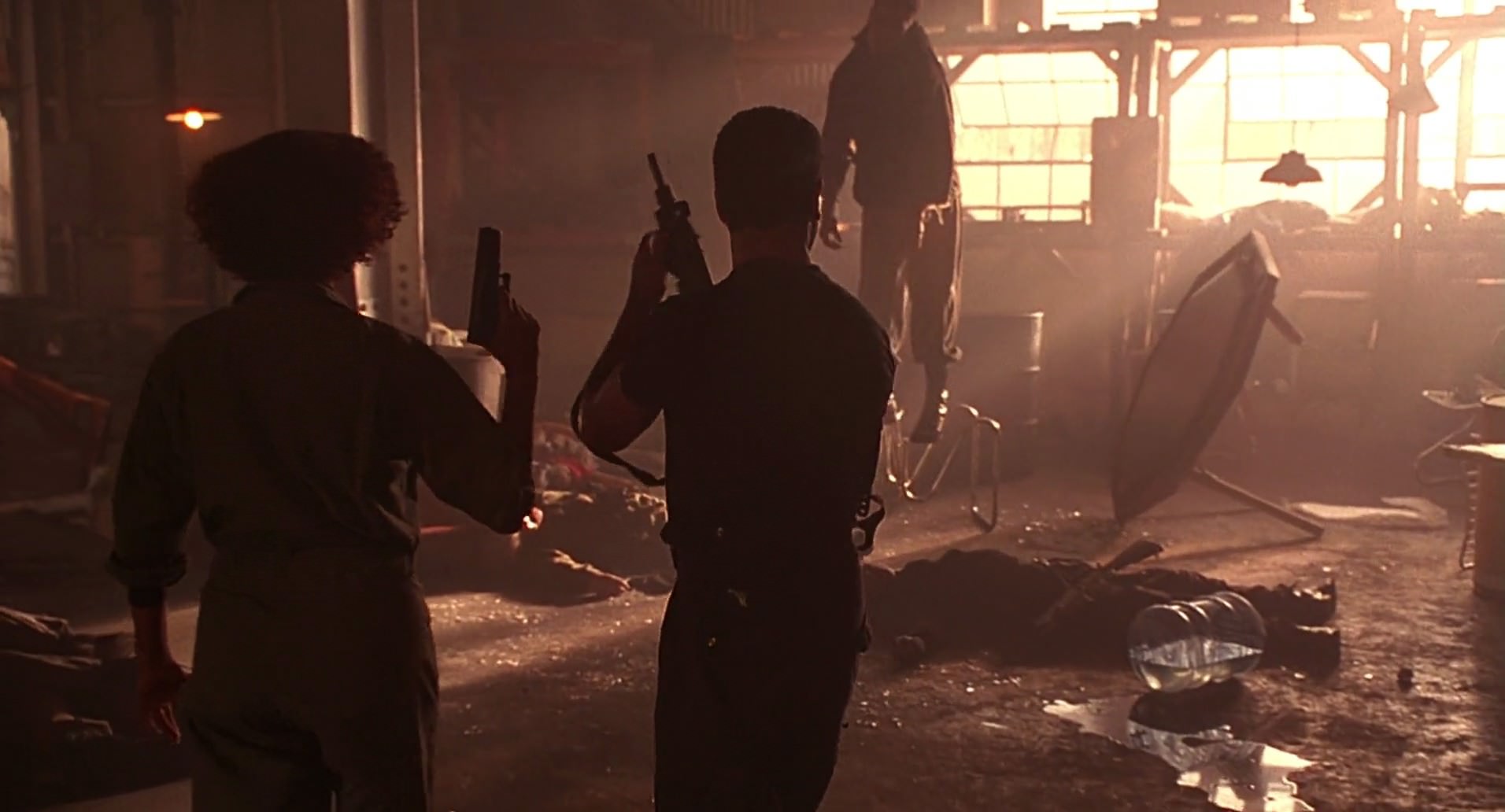 Barb Wire (1996) HD screenshot 8693