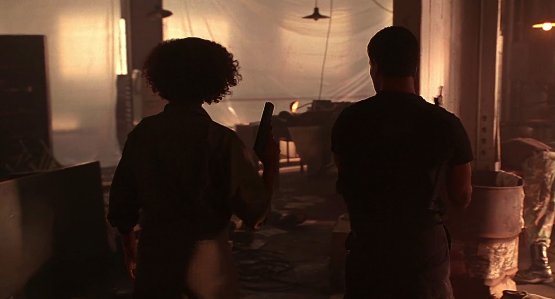 Barb Wire (1996) HD screenshot 8714