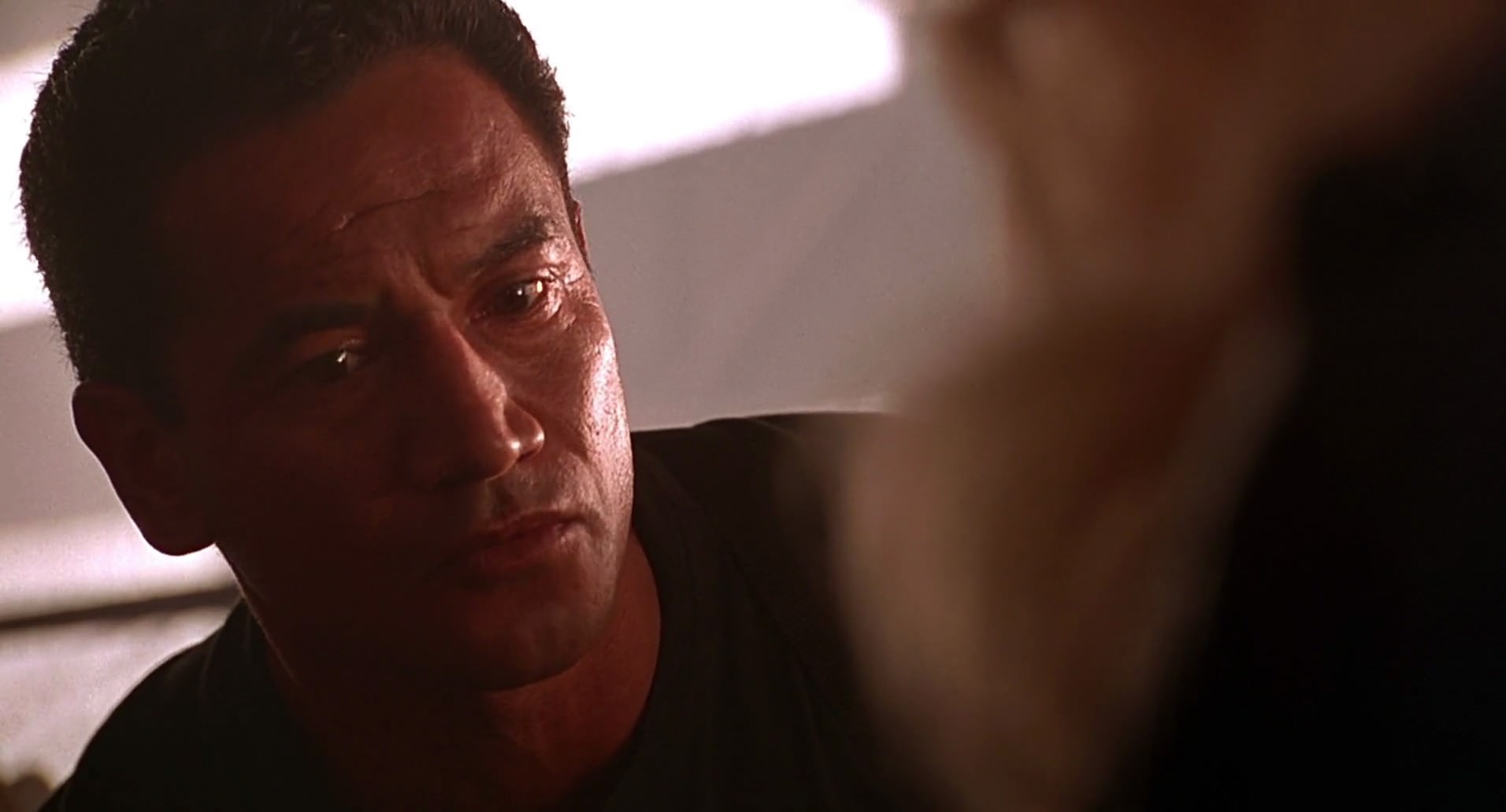 Barb Wire (1996) HD screenshot 8792