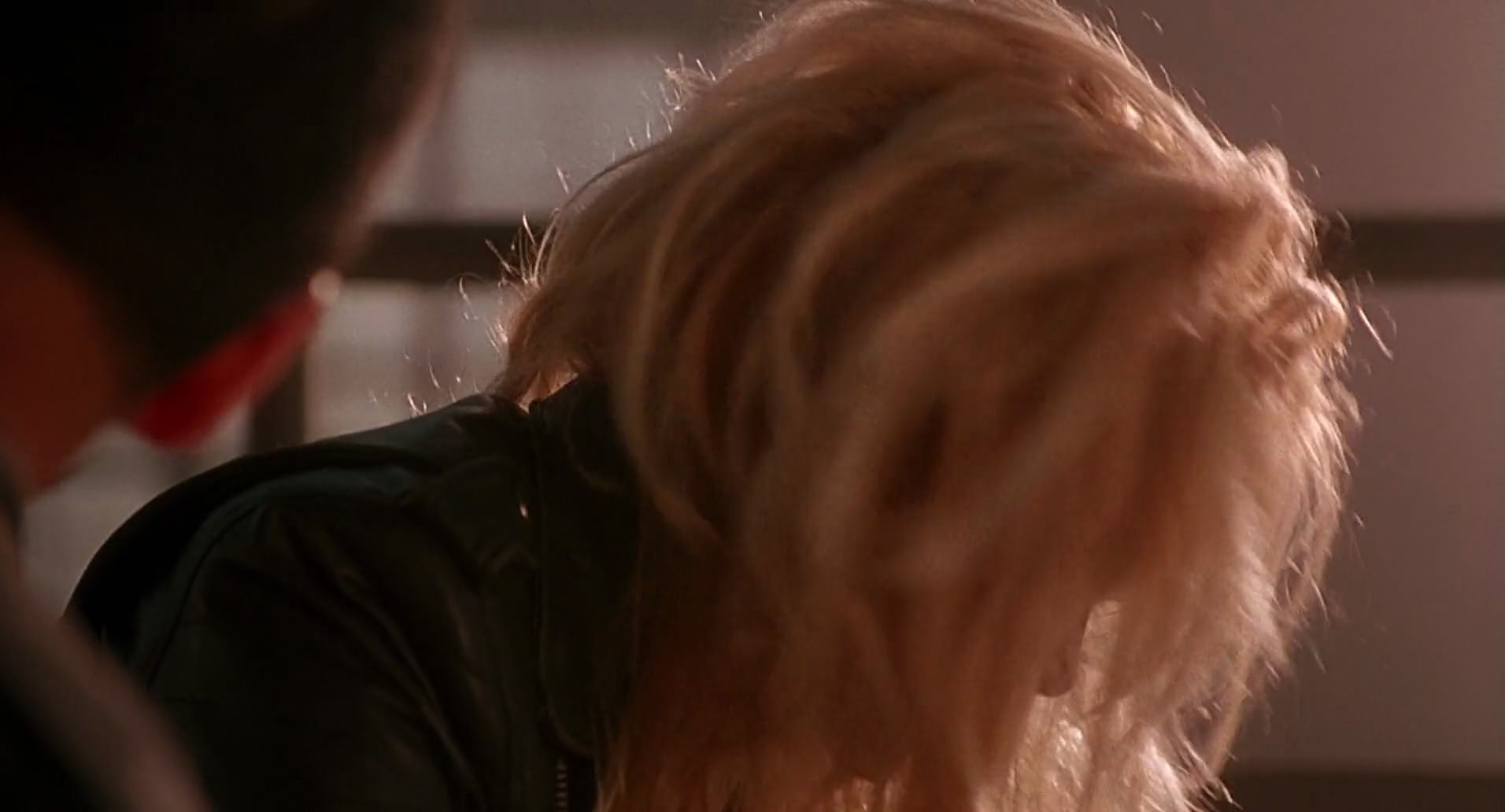 Barb Wire (1996) HD screenshot 8816