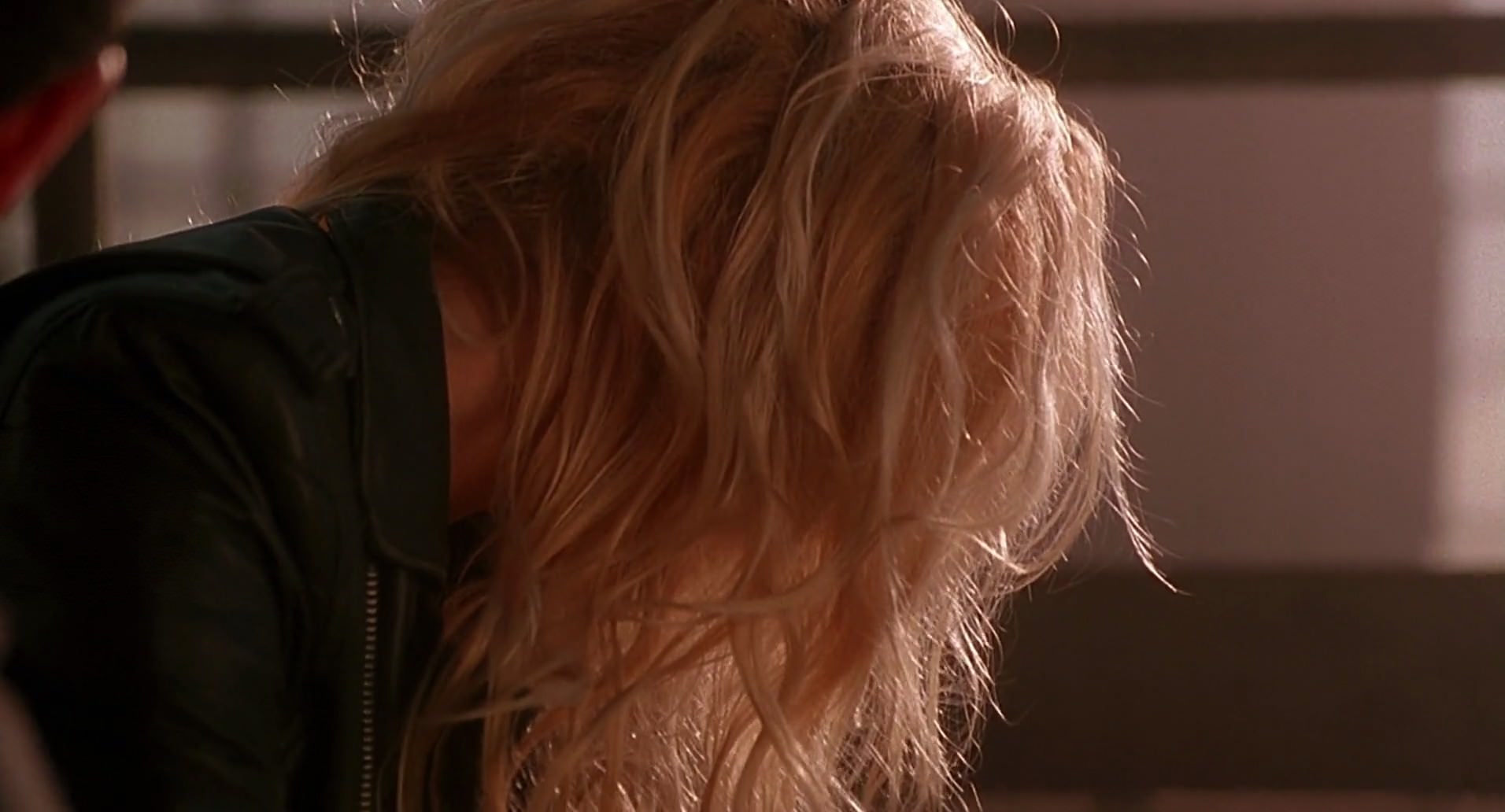 Barb Wire (1996) HD screenshot 8819