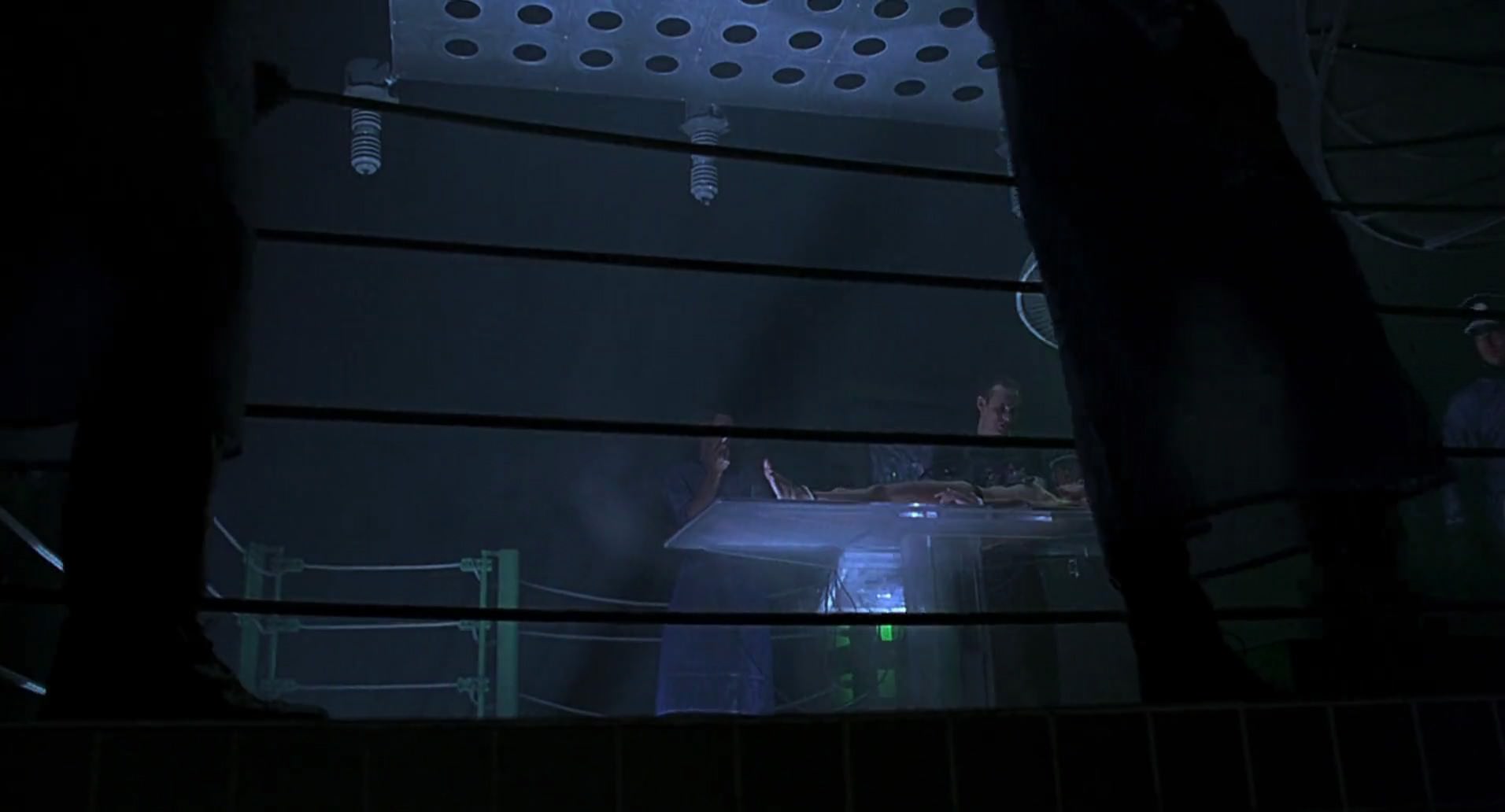 Barb Wire (1996) screencap 885
