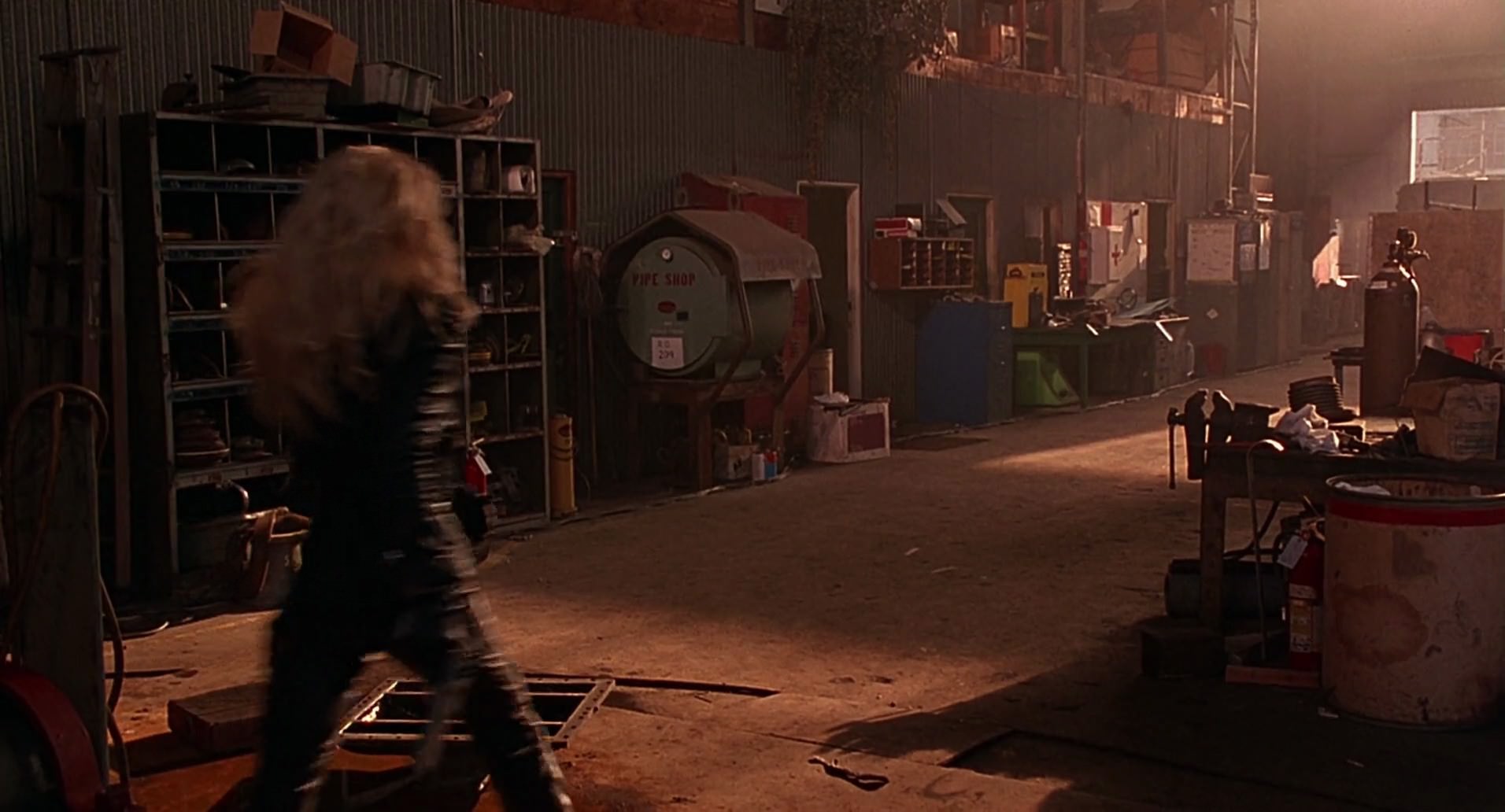 Barb Wire (1996) movie still 8851