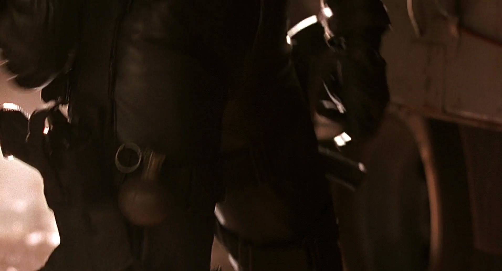 Barb Wire (1996) HD screenshot 8900