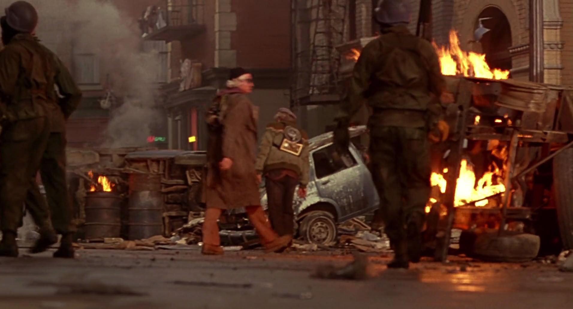 Barb Wire (1996) HD screenshot 8978