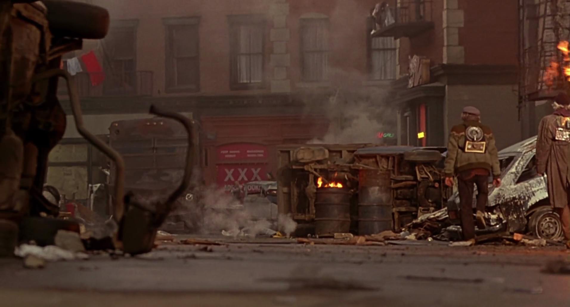 Barb Wire (1996) screencap 8985