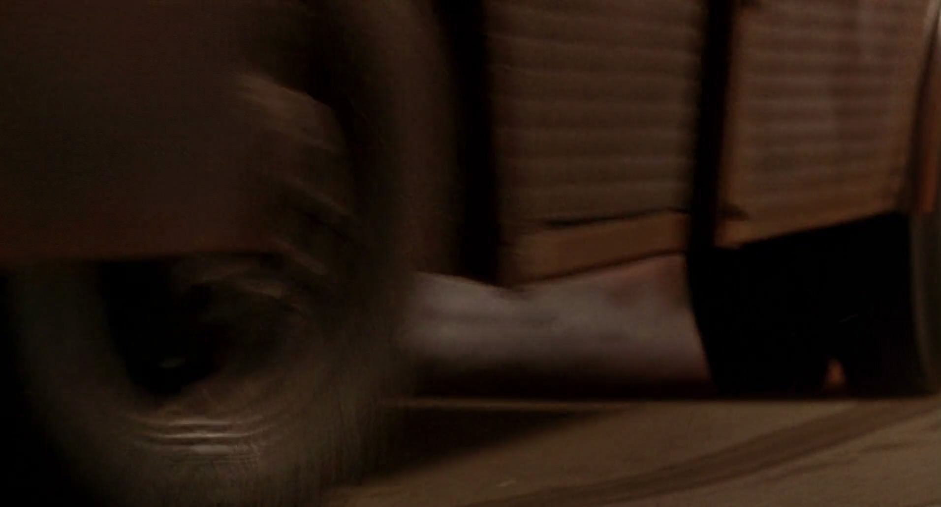 Barb Wire (1996) screencap 8994