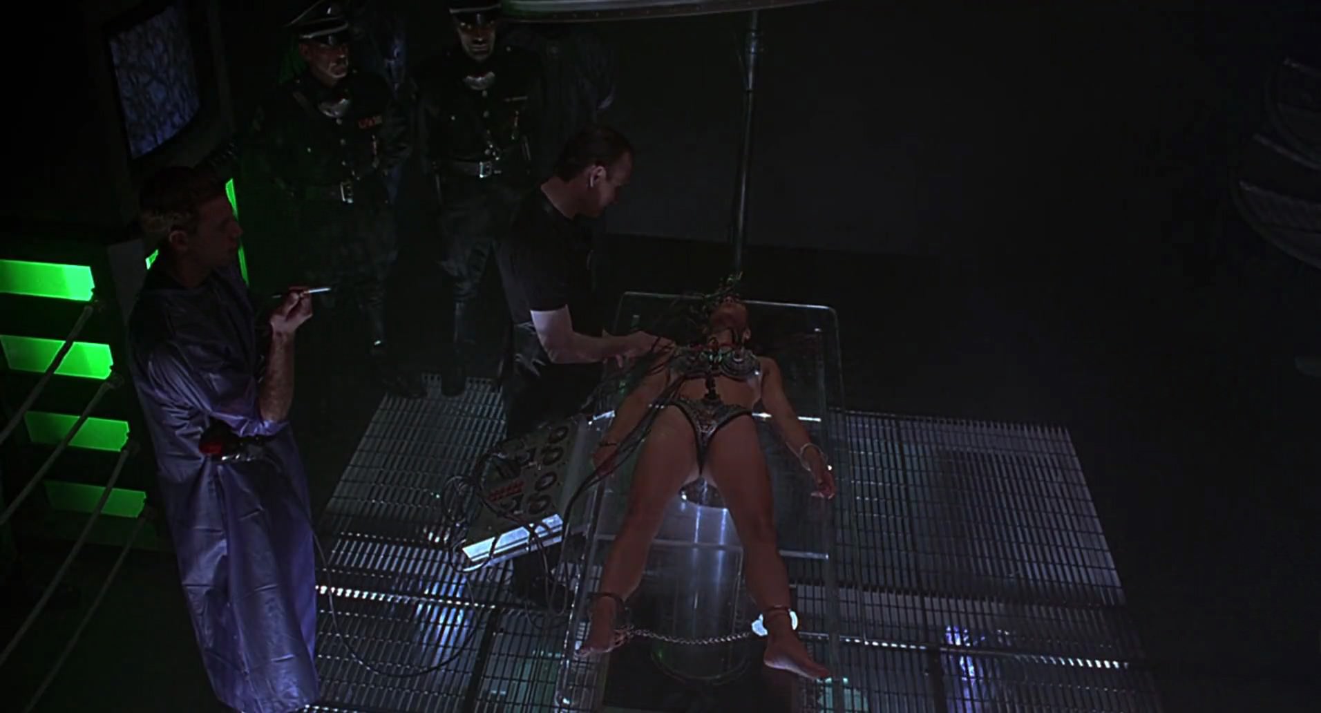 Barb Wire (1996) movie still 907