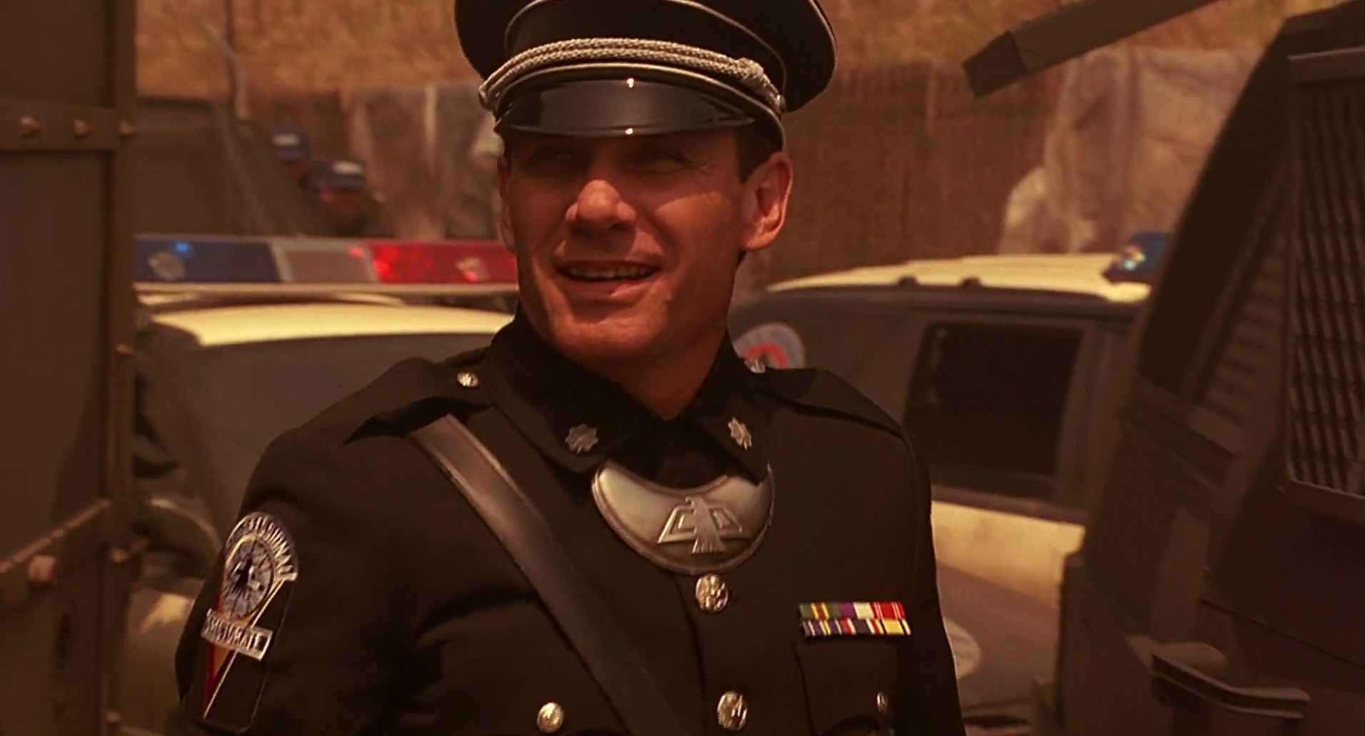 Barb Wire (1996) screencap 9294