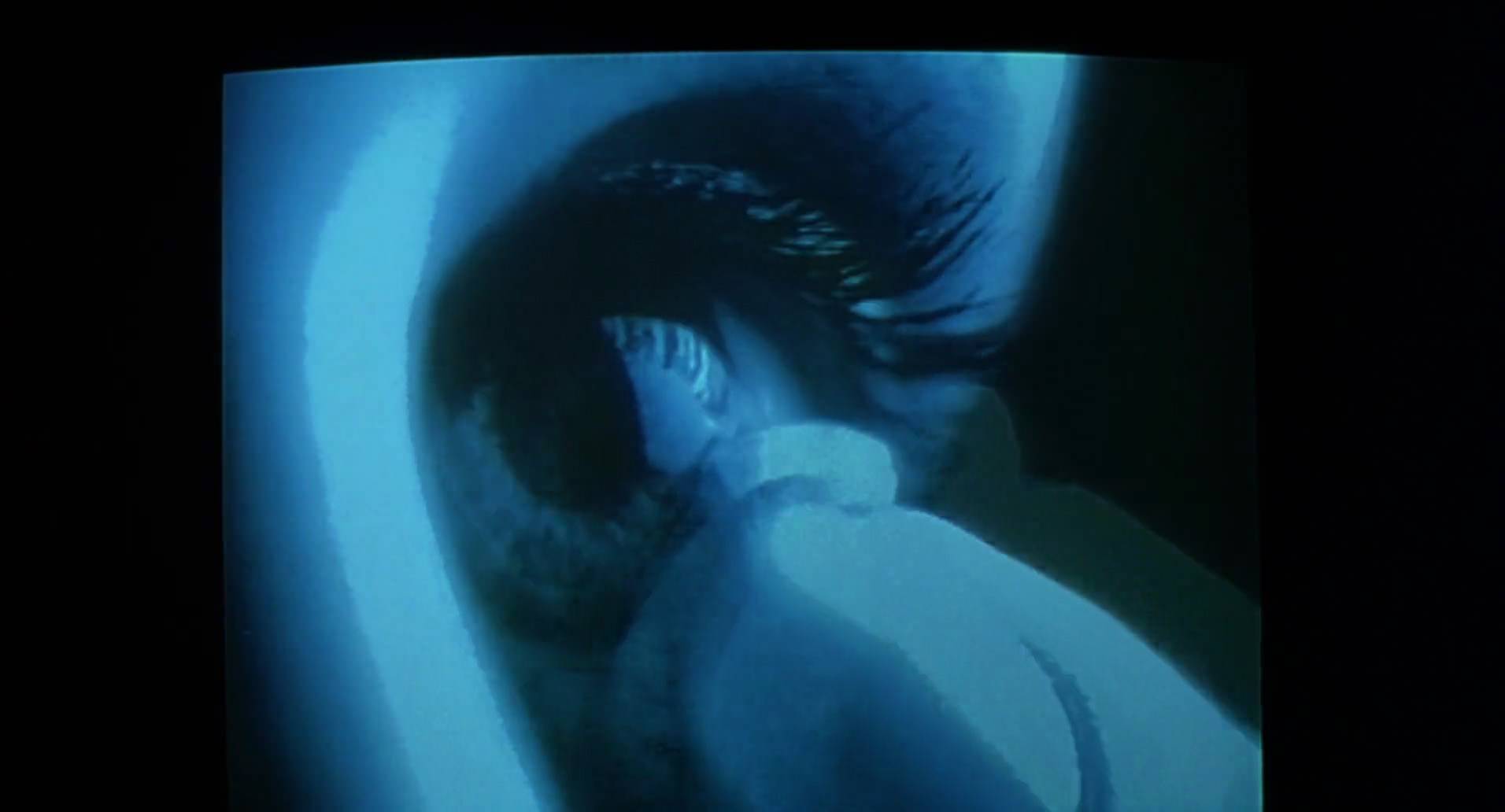 Barb Wire (1996) movie still 940