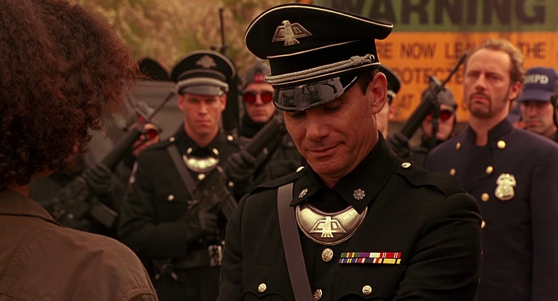 Barb Wire (1996) HD screenshot 9410