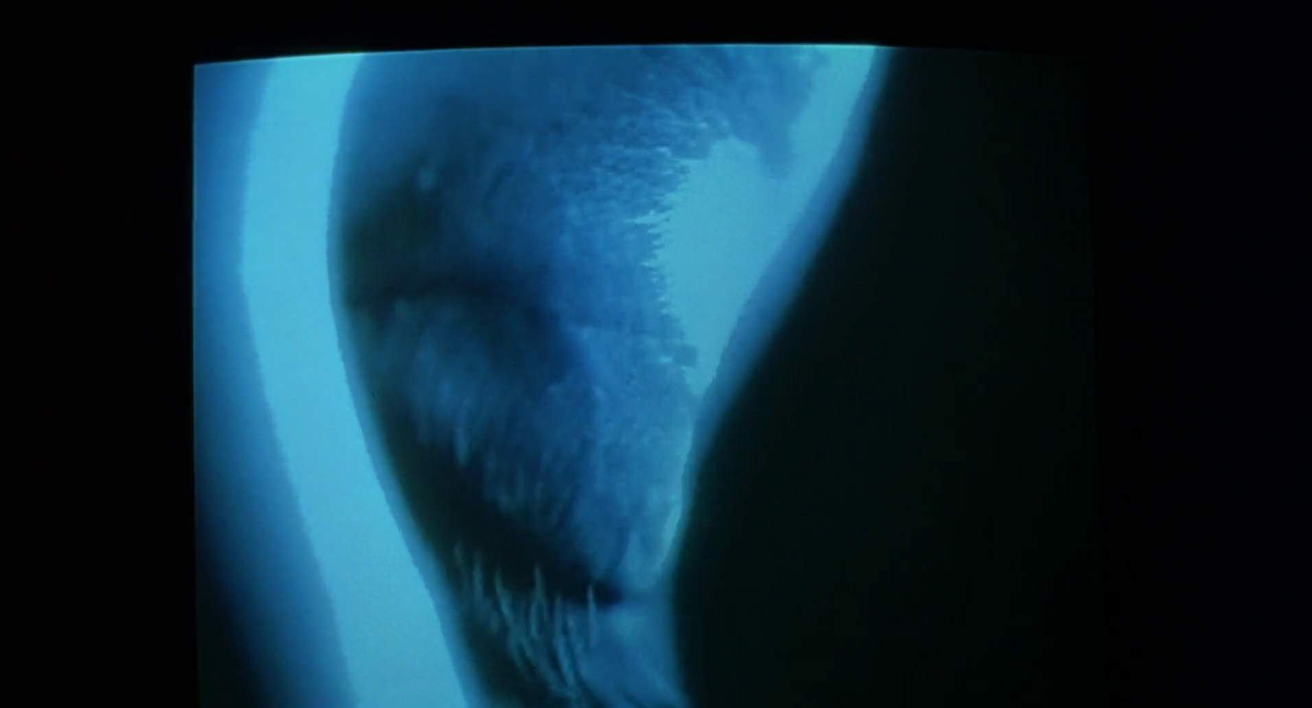 Barb Wire (1996) movie still 943
