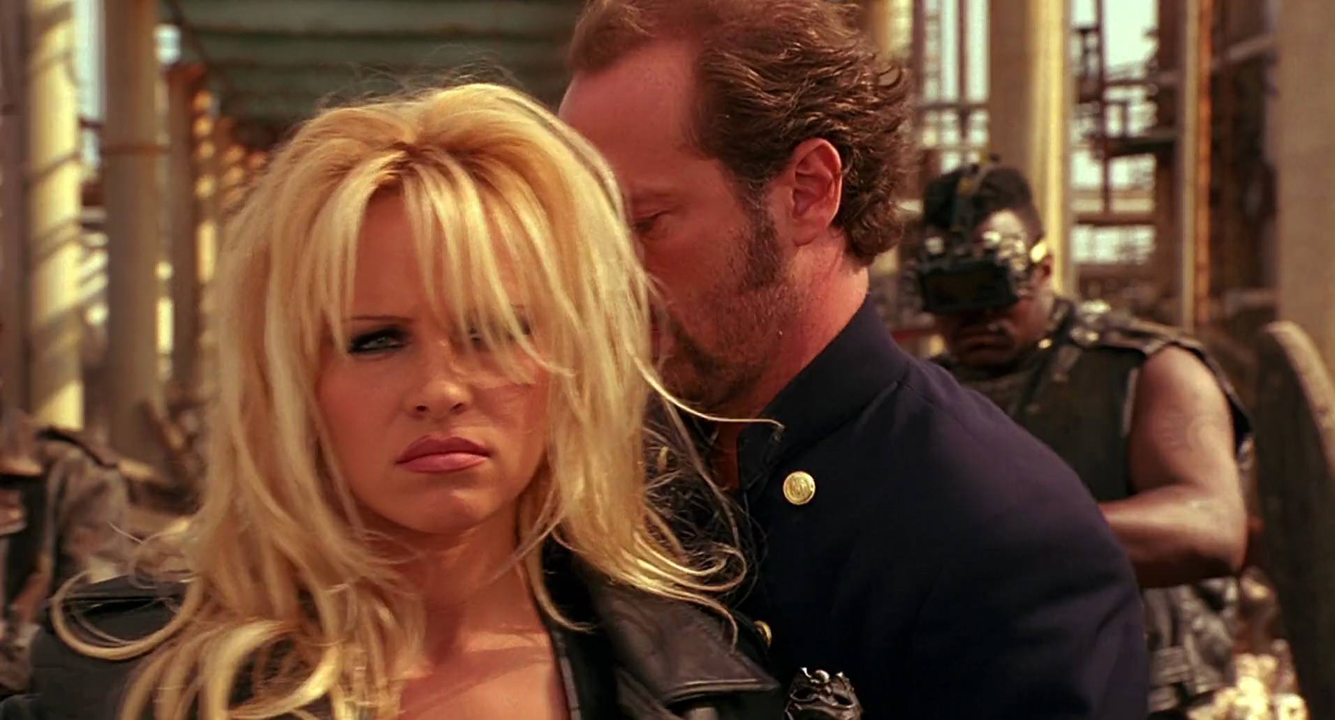 Barb Wire (1996) screencap 9465