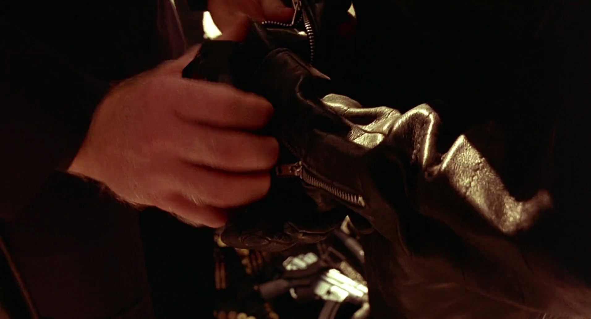 Barb Wire (1996) HD screenshot 9467