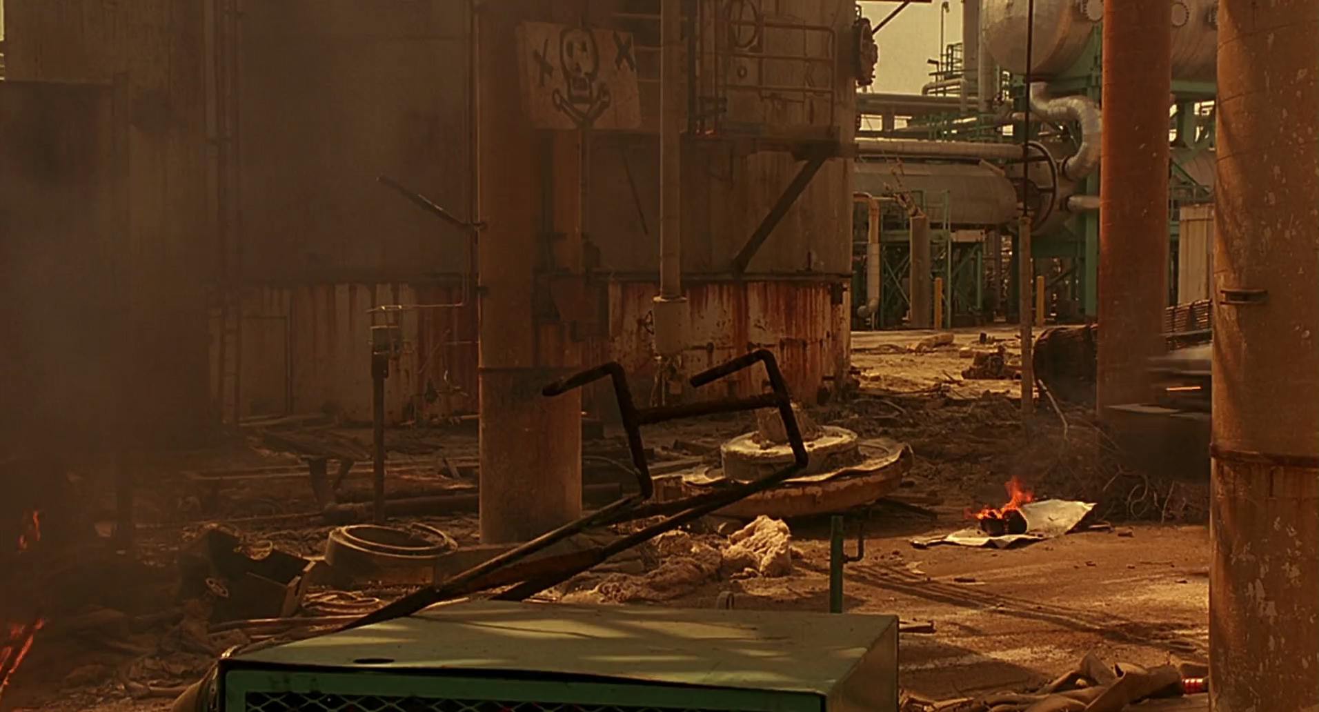 Barb Wire (1996) screencap 9561