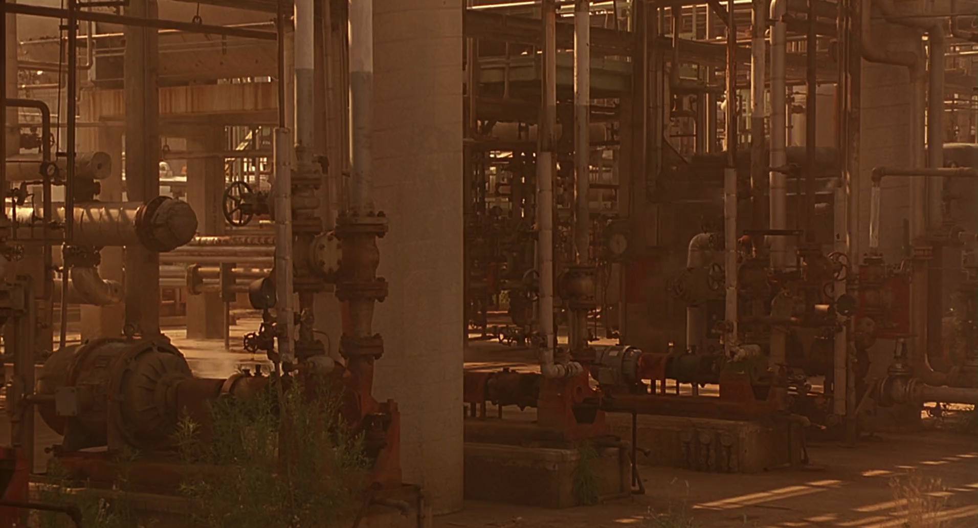 Barb Wire (1996) HD screenshot 9575