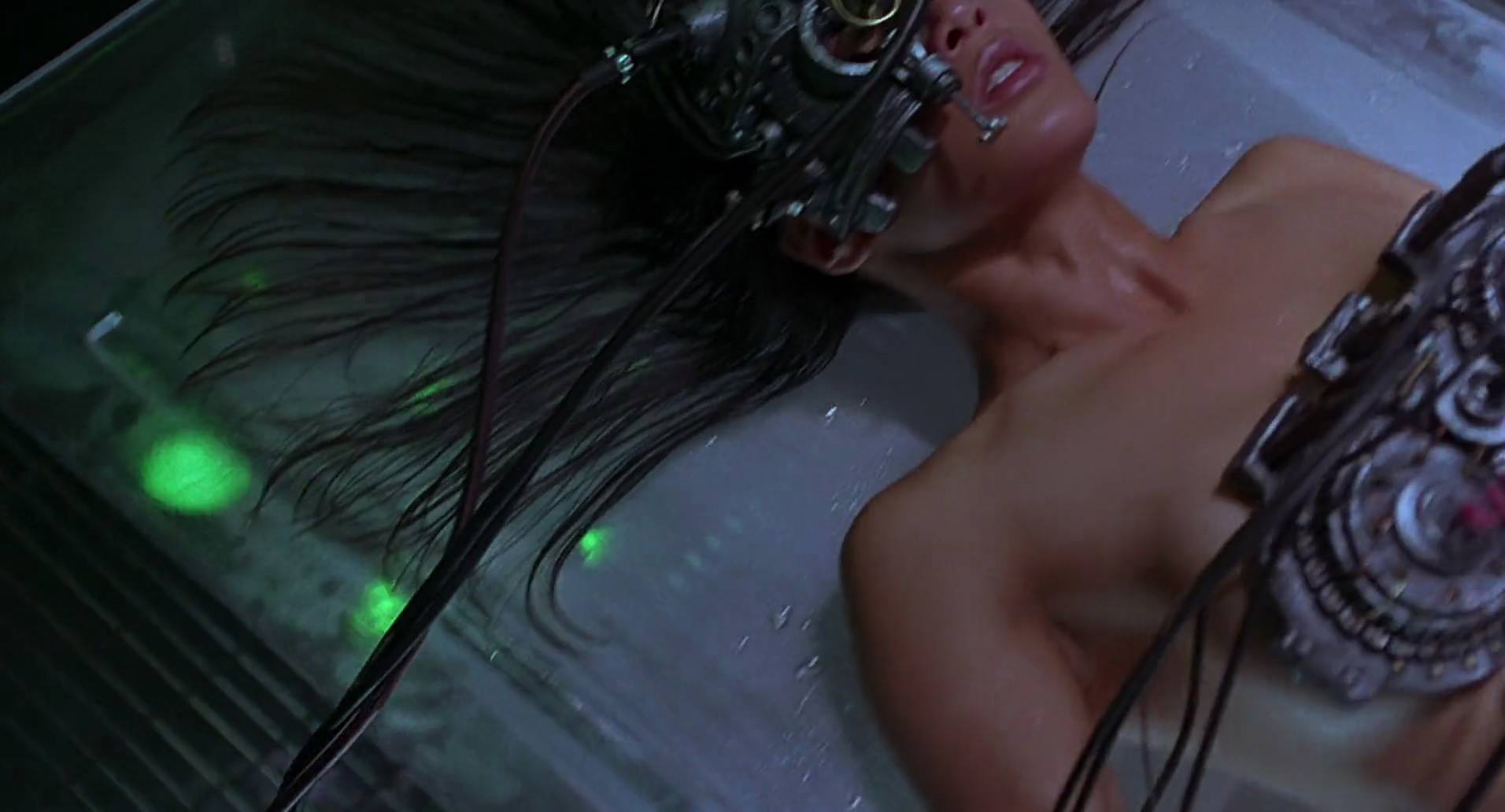 Barb Wire (1996) movie still 961