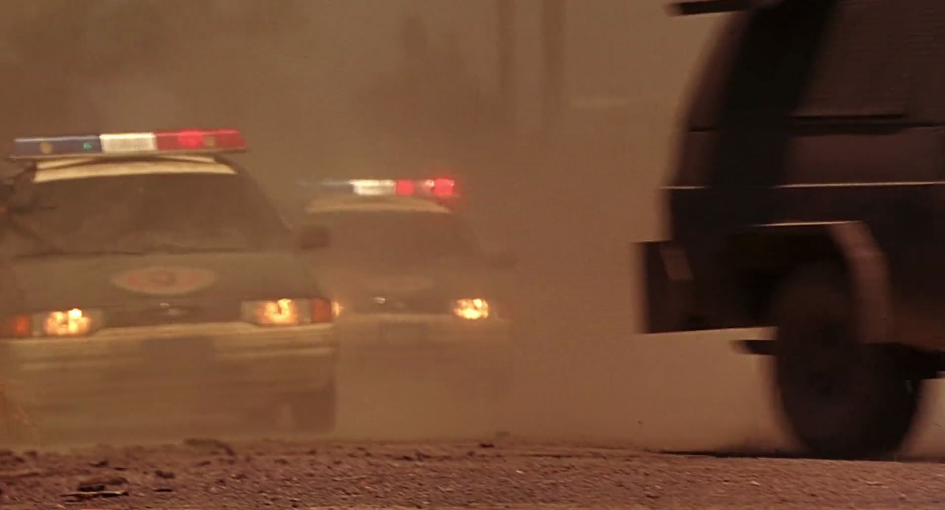 Barb Wire (1996) HD screenshot 9662
