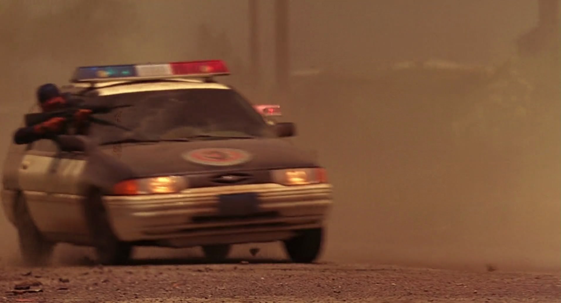 Barb Wire (1996) screencap 9663