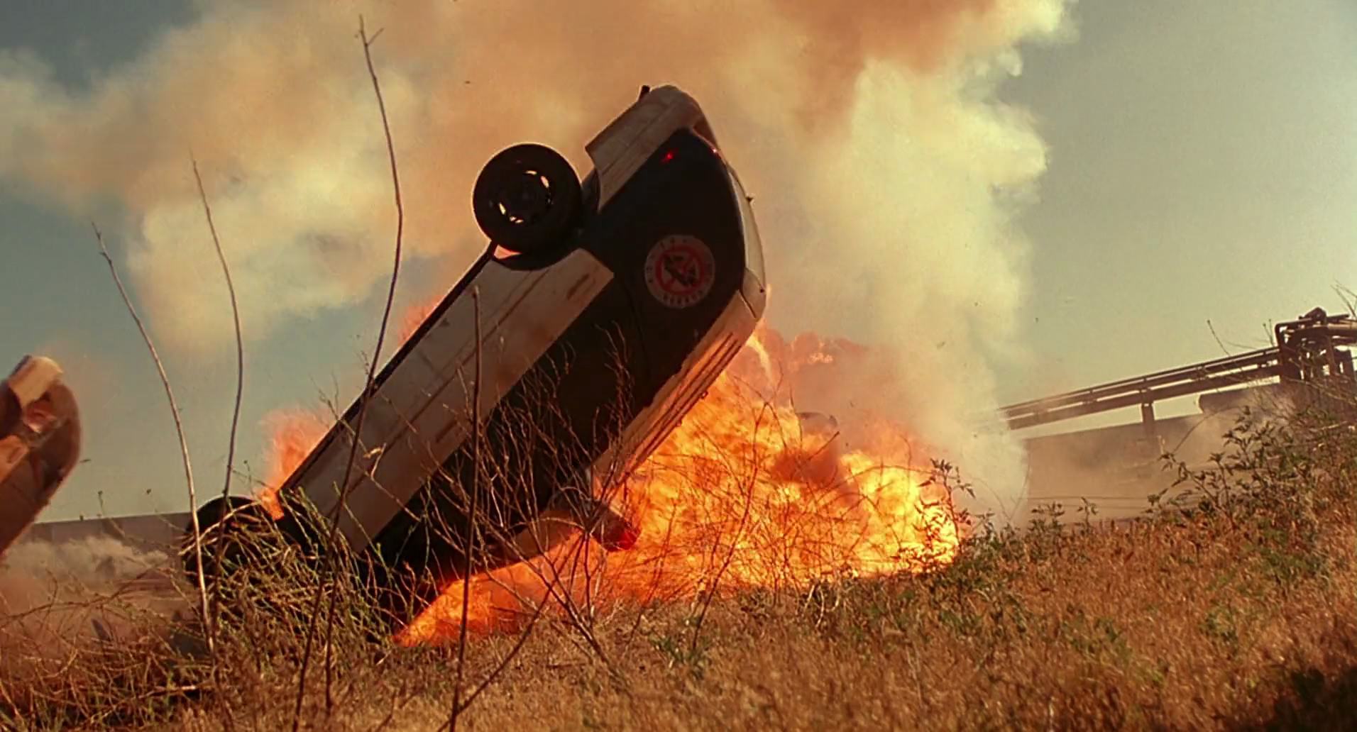 Barb Wire (1996) movie still 9694