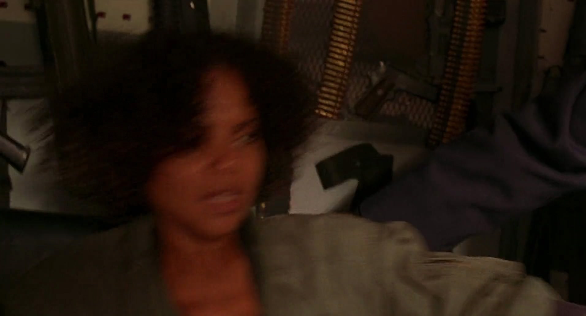 Barb Wire (1996) HD screenshot 9719