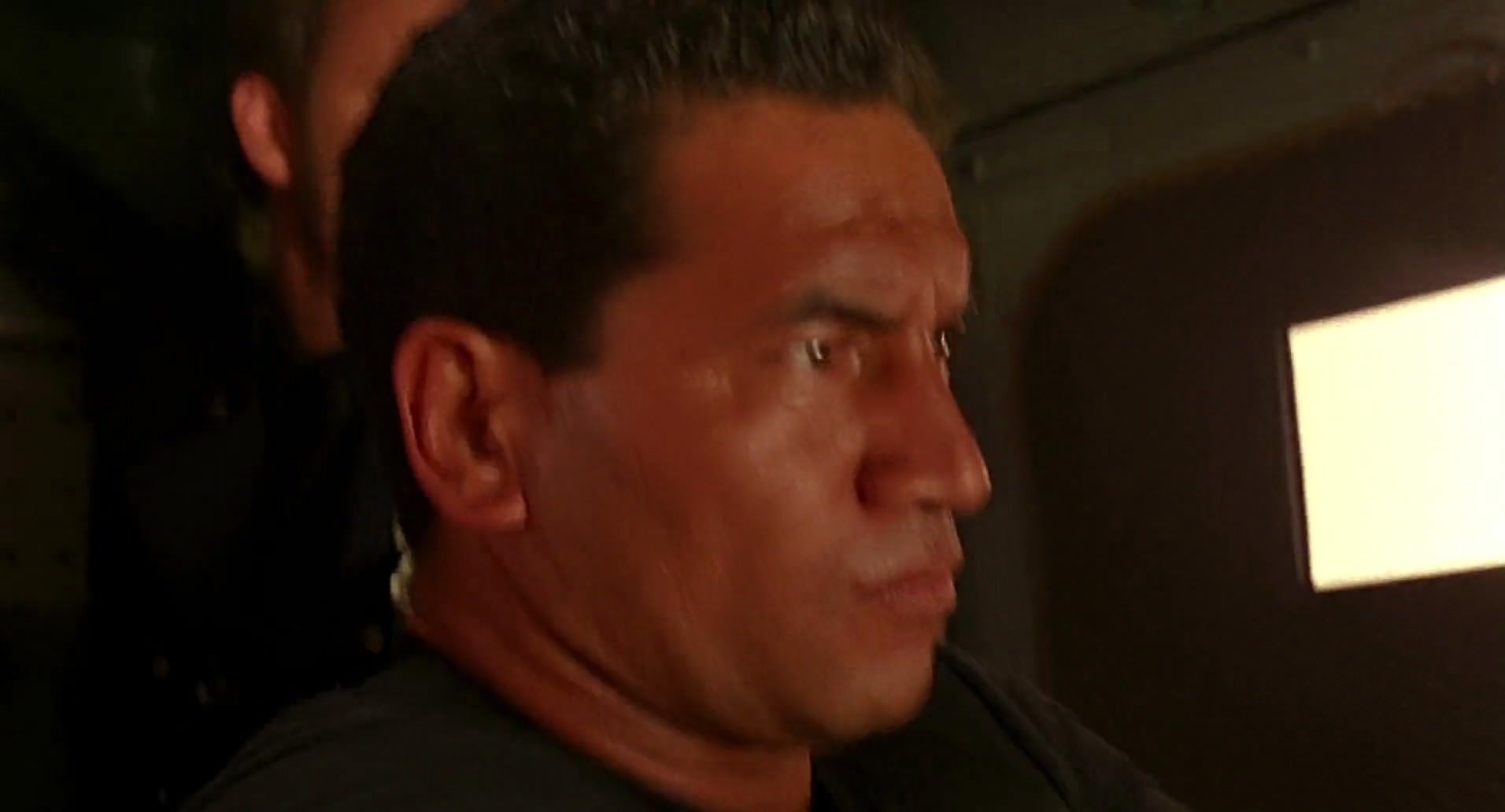 Barb Wire (1996) screencap 9723