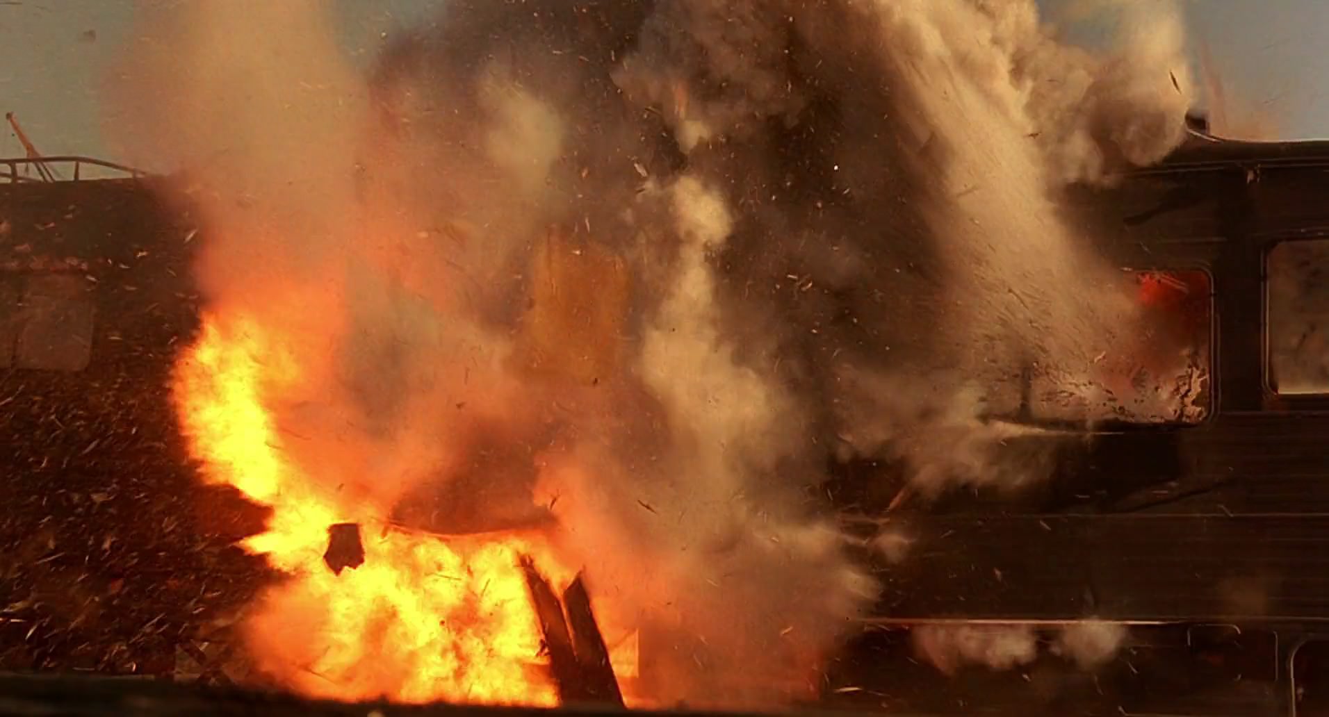 Barb Wire (1996) HD screenshot 9770