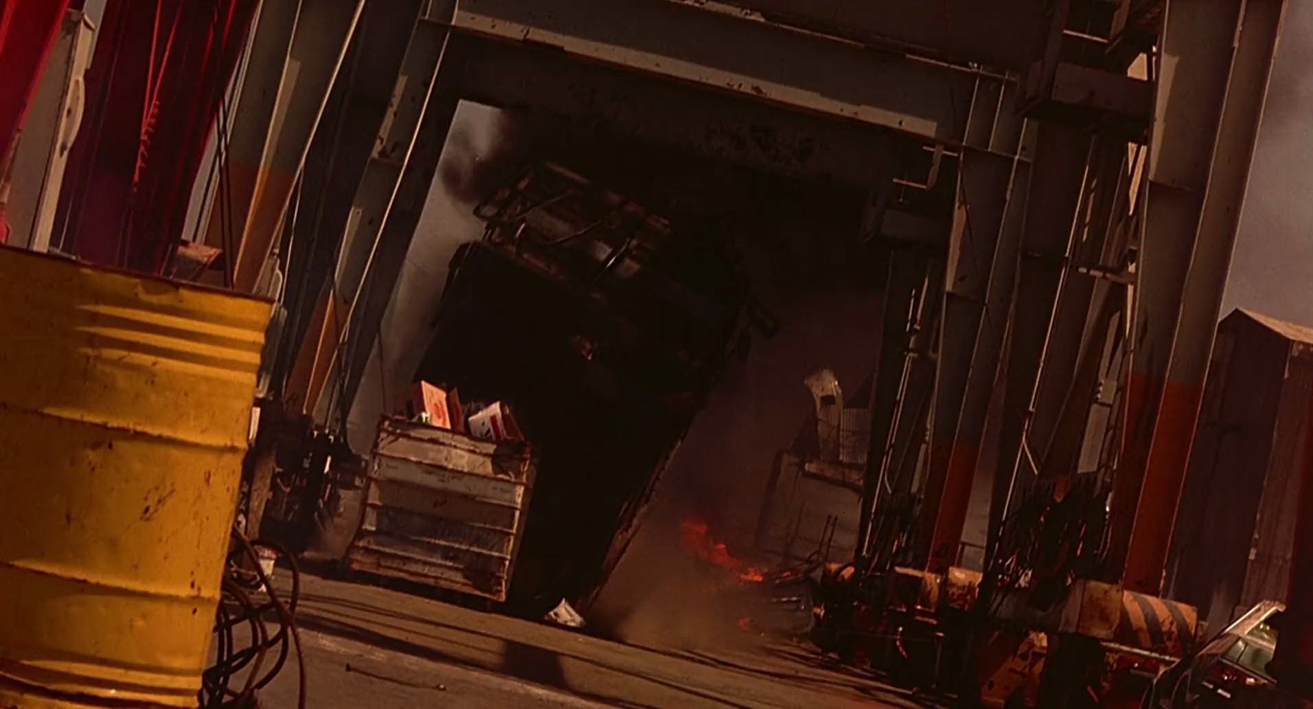 Barb Wire (1996) screencap 9798