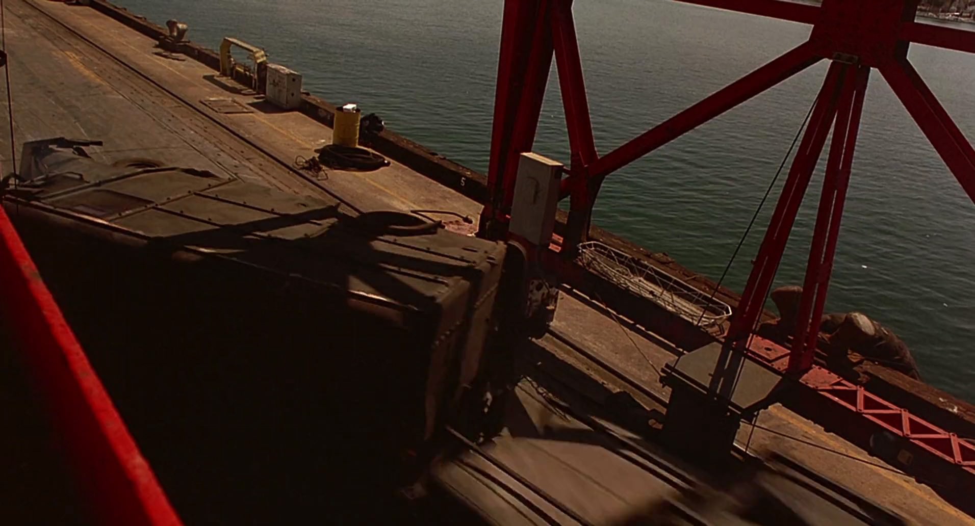 Barb Wire (1996) screencap 9816
