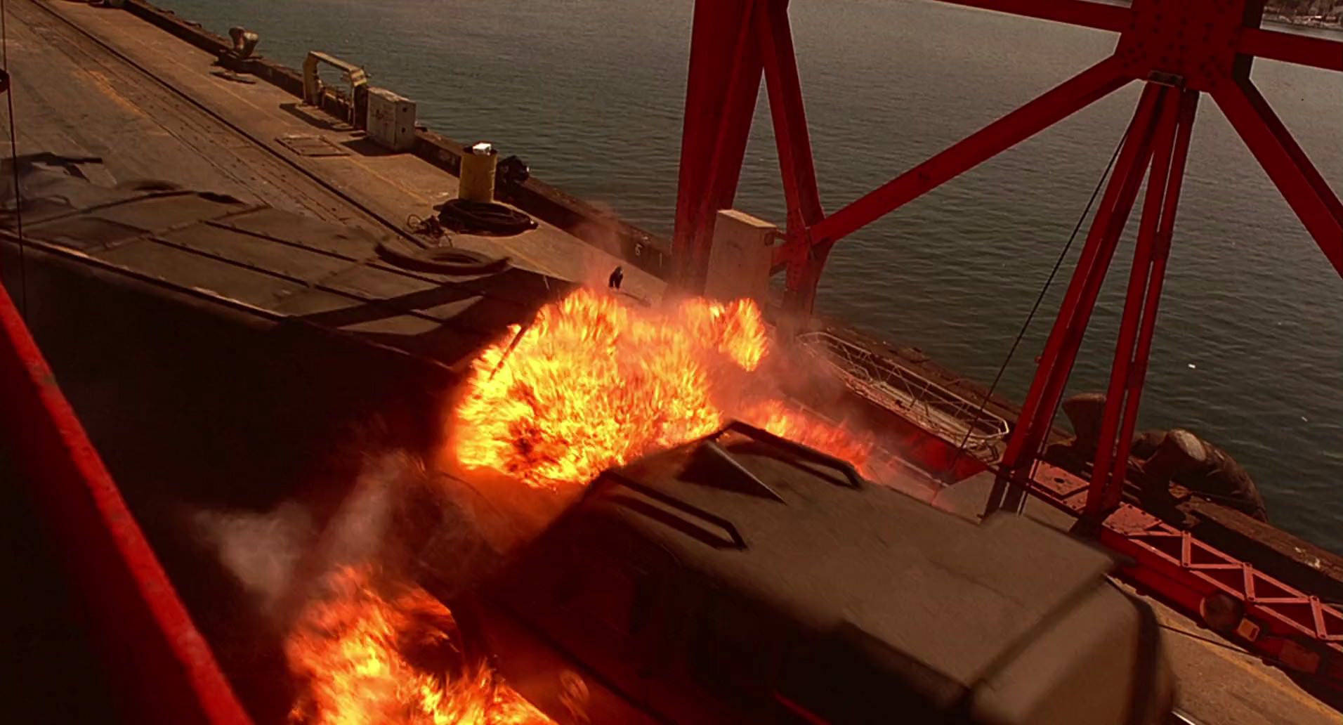 Barb Wire (1996) screencap 9819