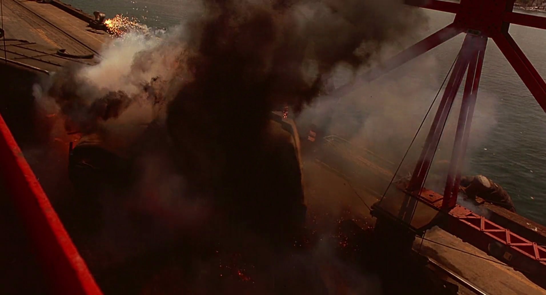 Barb Wire (1996) HD screenshot 9821