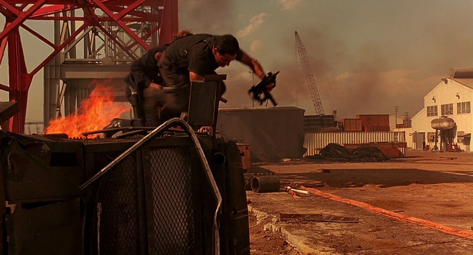Barb Wire (1996) HD screenshot 9848