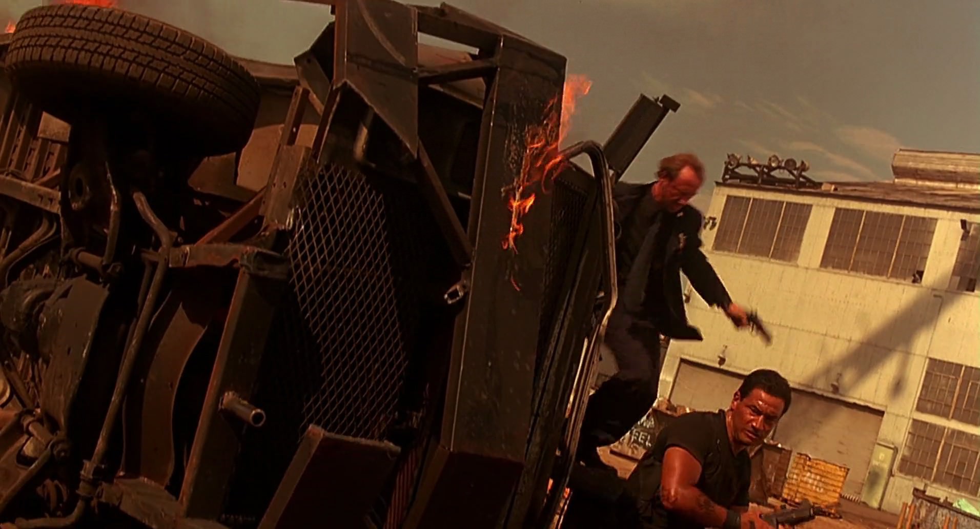 Barb Wire (1996) screencap 9852